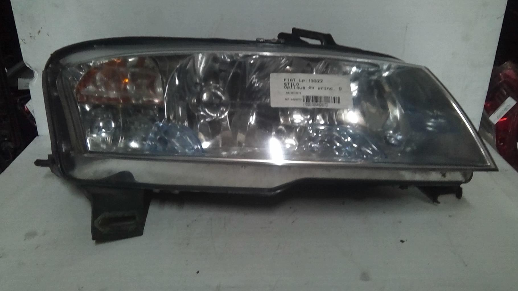Gruppo ottico anteriore principale destro (luci)(faro) FIAT STILO BREAK Diésel - 1