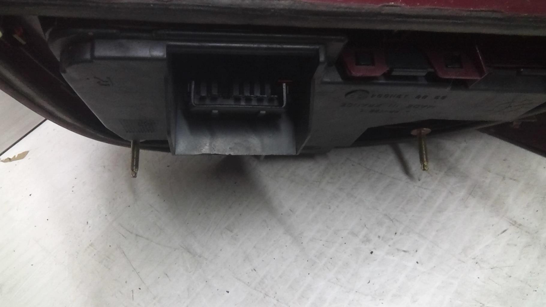 Fanale posteriore principale destro (luci) FORD MONDEO 1 PHASE 1 Gasolina - 1