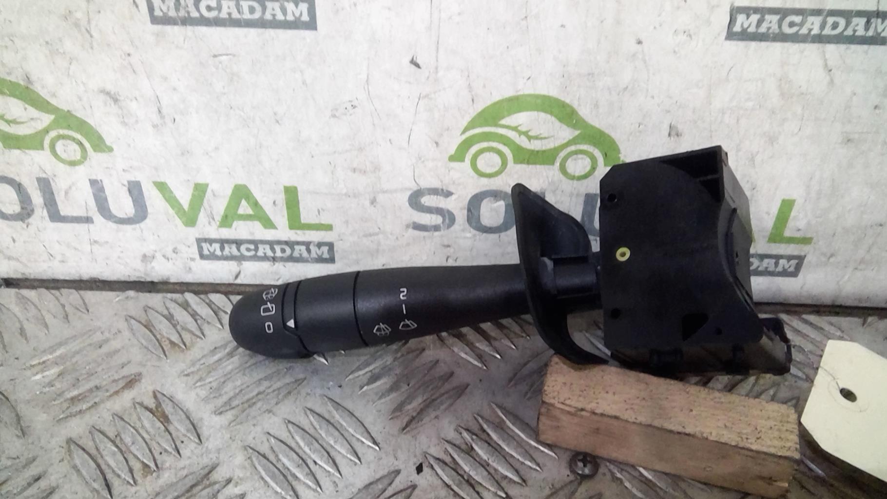 Devio tergicristalli DACIA SANDERO 1 Gasolina/GLP - 1