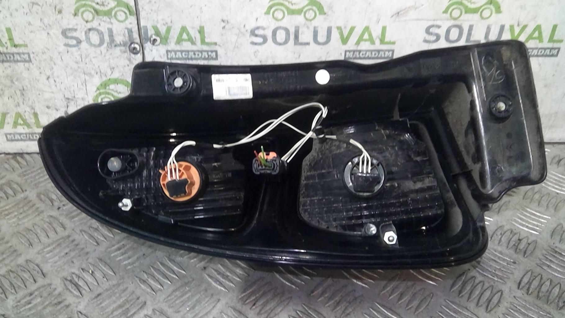Fanale posteriore principale destro (luci) CITROEN C3 PICASSO PHASE 1 Diésel - 1