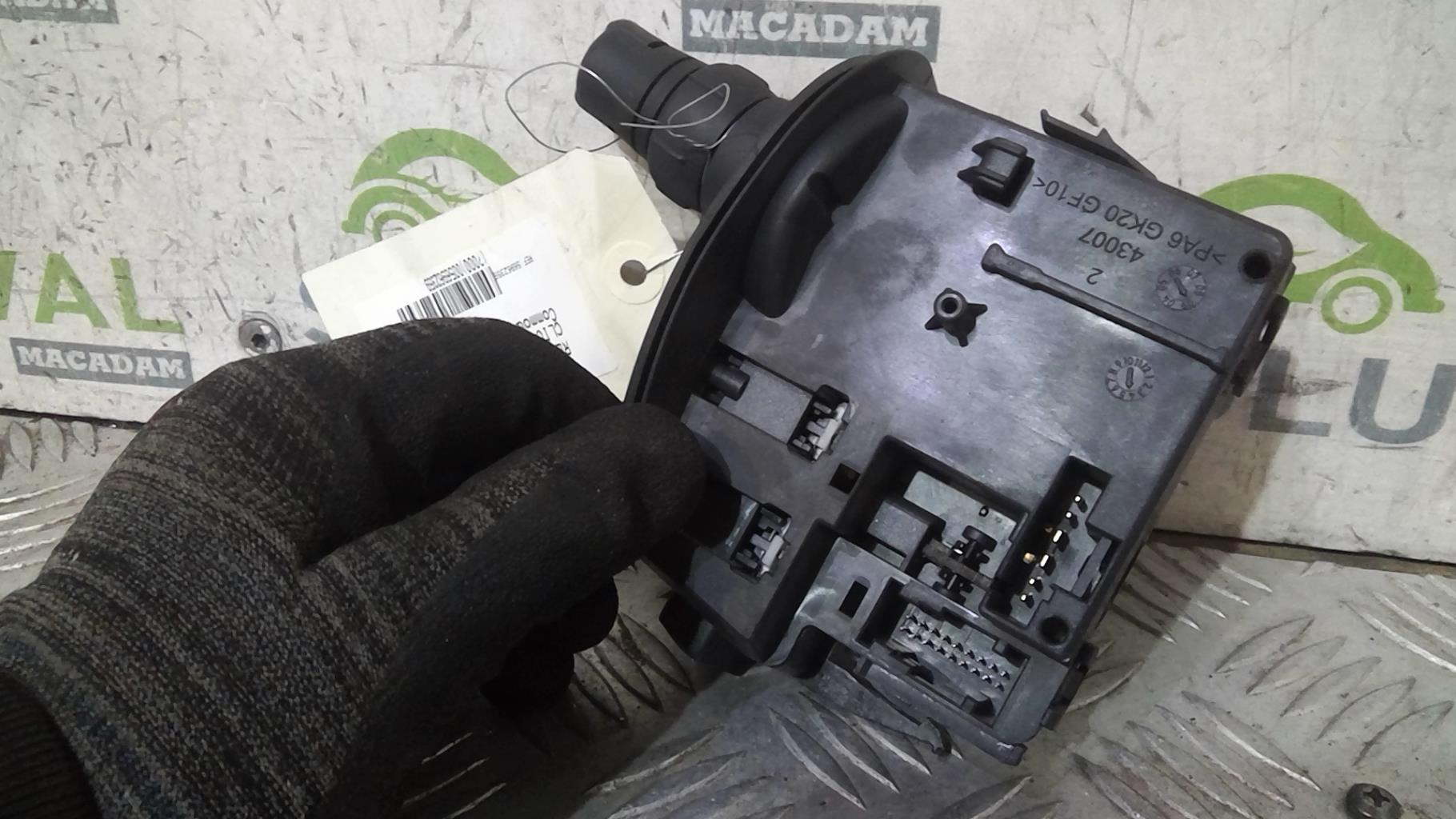 Commodo d'essuie glaces RENAULT CLIO 3 PHASE 2 BREAK Diesel - 1