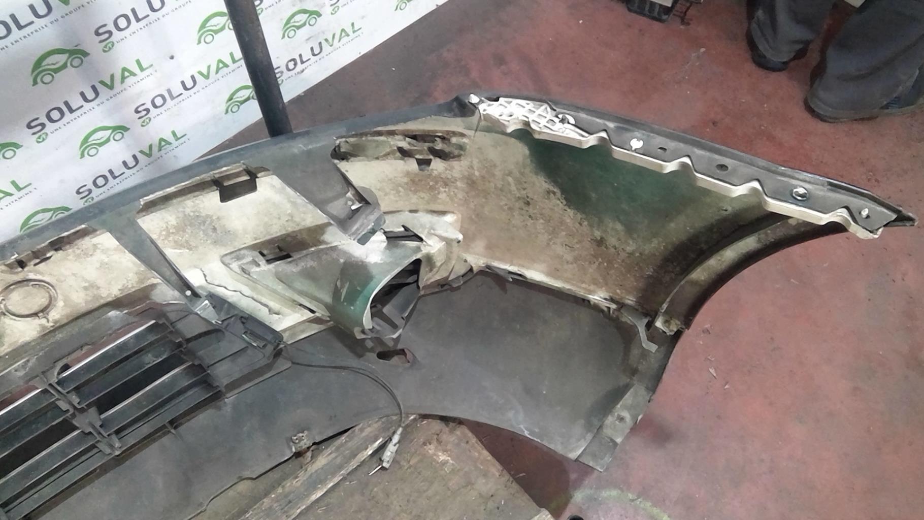 Paraurti anteriore FORD MONDEO 2 Diésel - 1