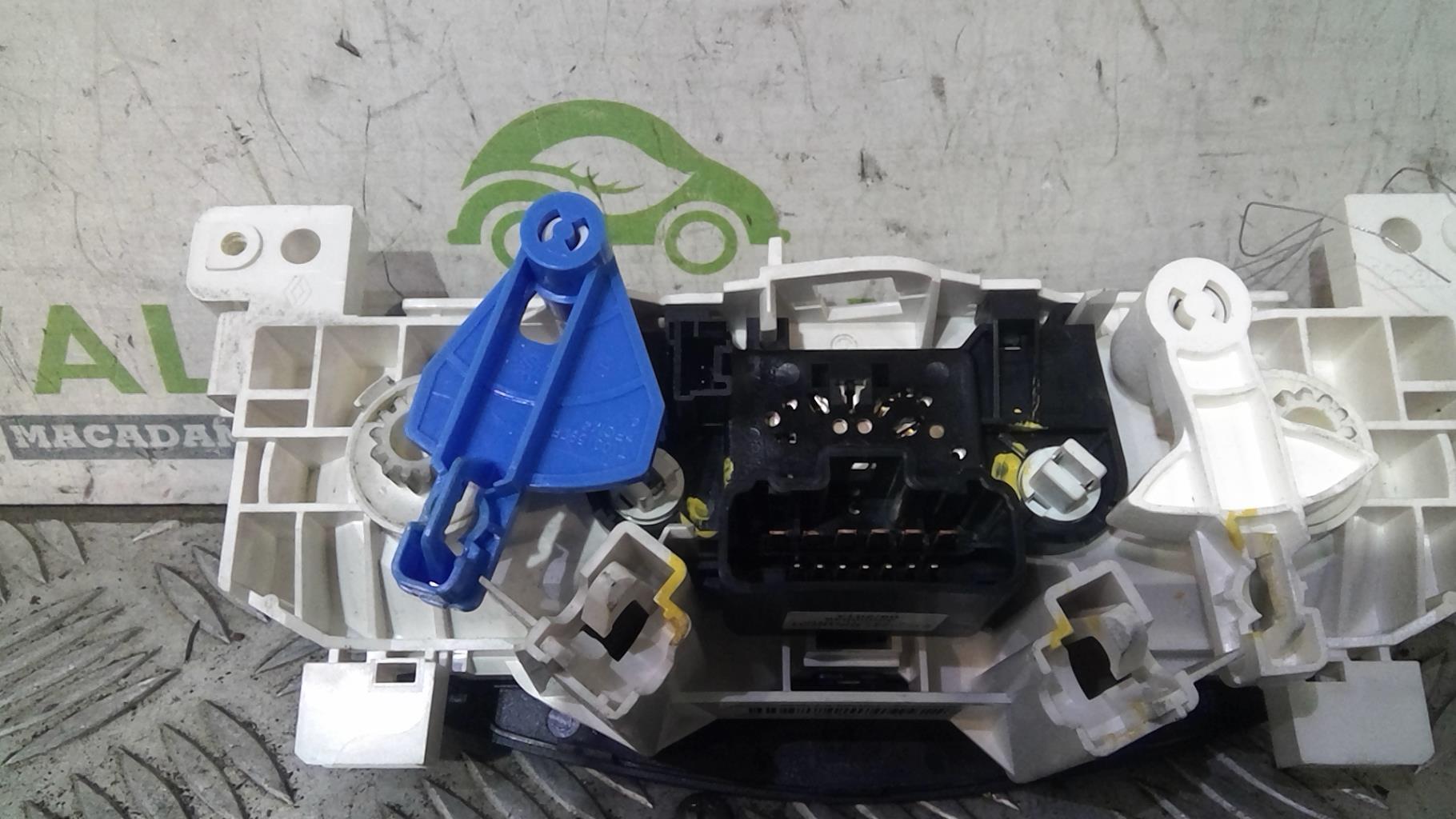 Commande chauffage DACIA SANDERO 2 PHASE 1 Essence - 1