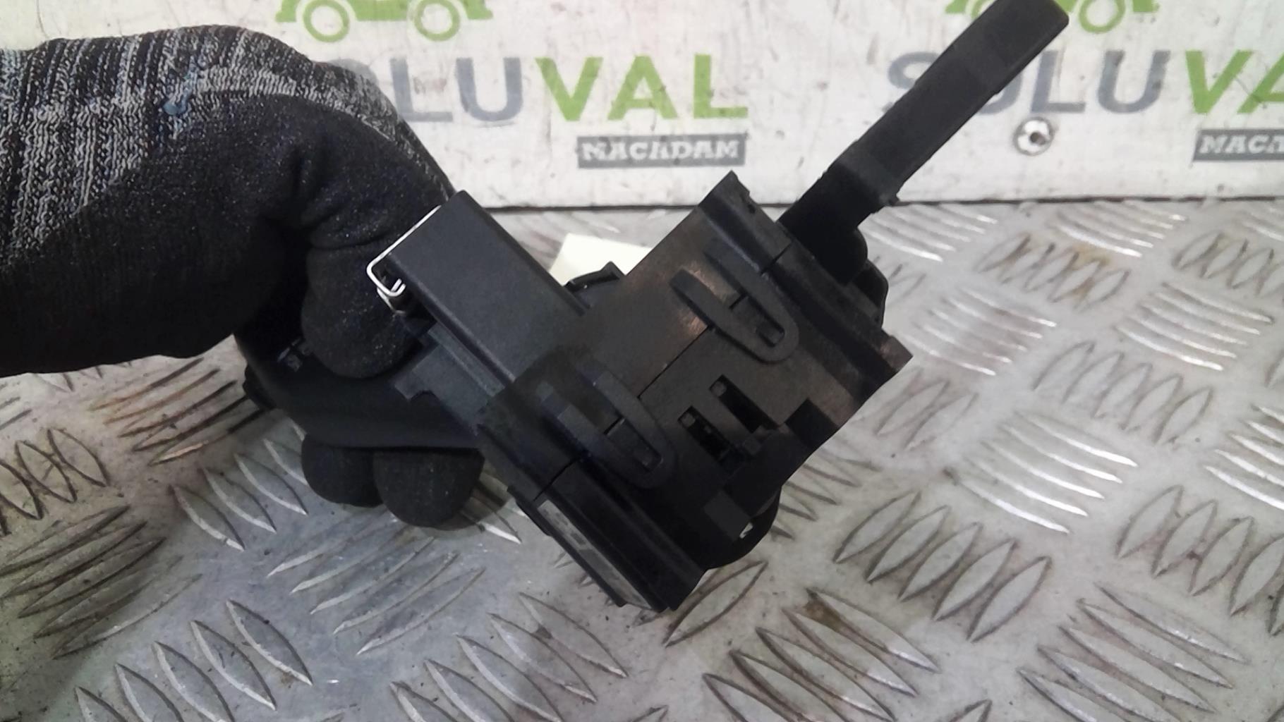 Commodo d'essuie glaces VOLKSWAGEN GOLF 5 Diesel - 1