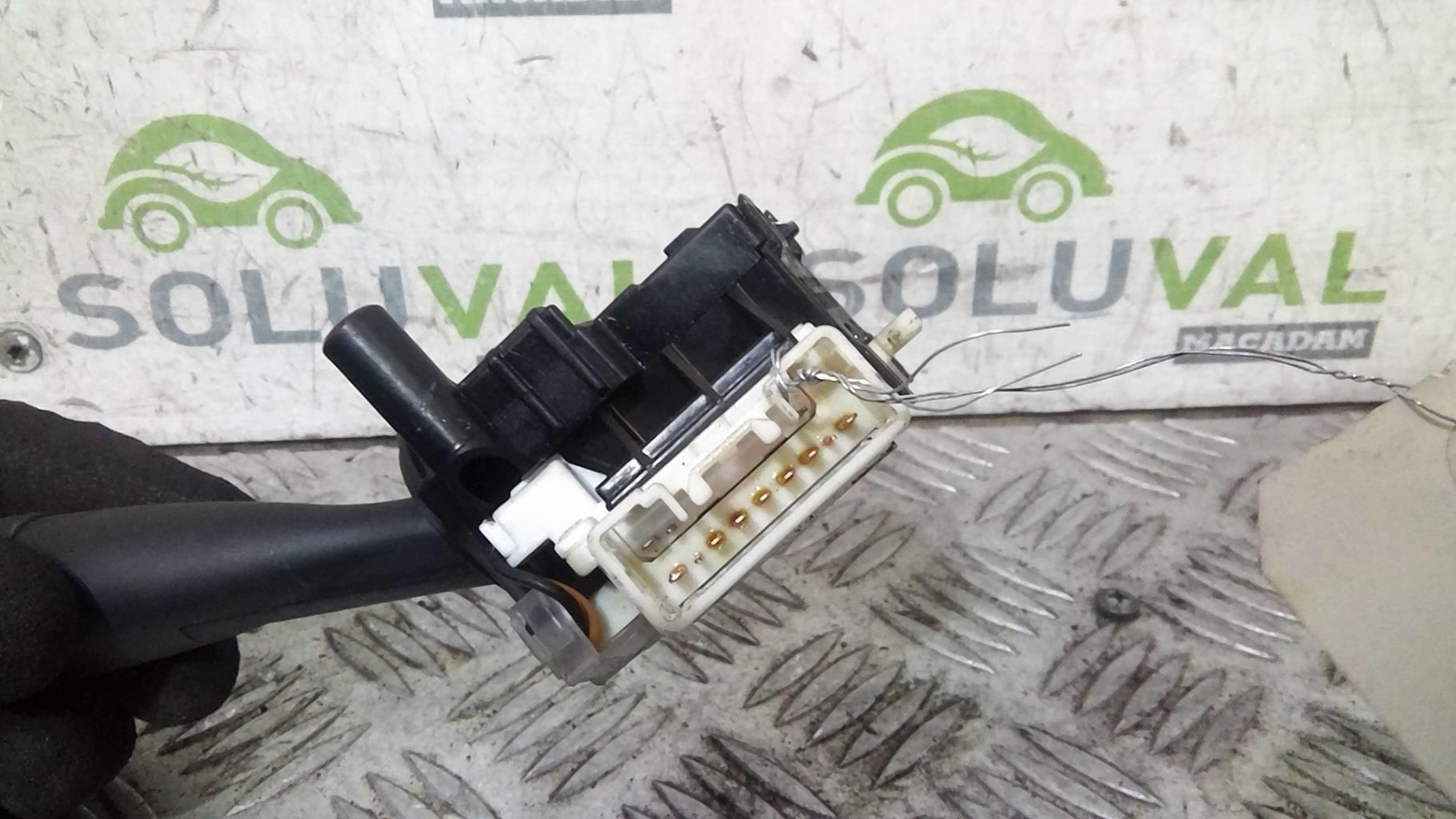 Commodo phare SUZUKI SWIFT 3 Essence - 1