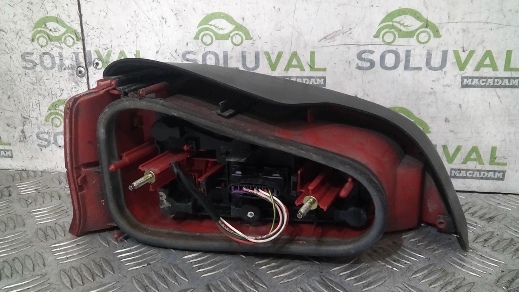 Fanale posteriore principale destro (luci) PEUGEOT 106 PHASE 2 Gasolina - 1