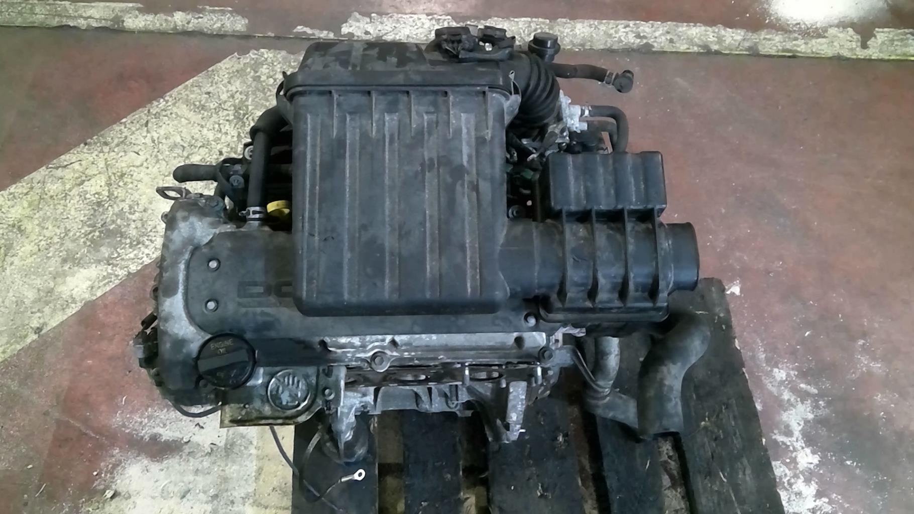 Moteur SUZUKI SWIFT 3 Essence - 1