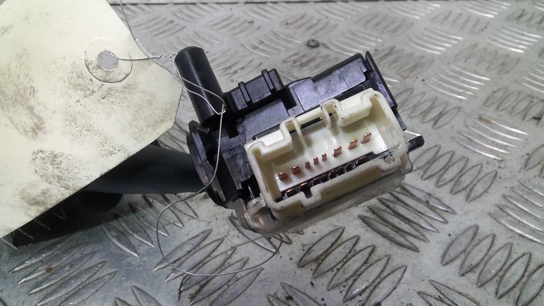 Commodo phare TOYOTA COROLLA VERSO 2 PHASE 1 Diesel - 1