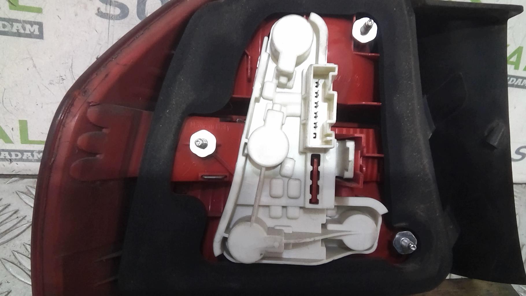 Fanale posteriore principale destro (luci) BMW SERIE 3 E90 PHASE 1 Diésel - 1