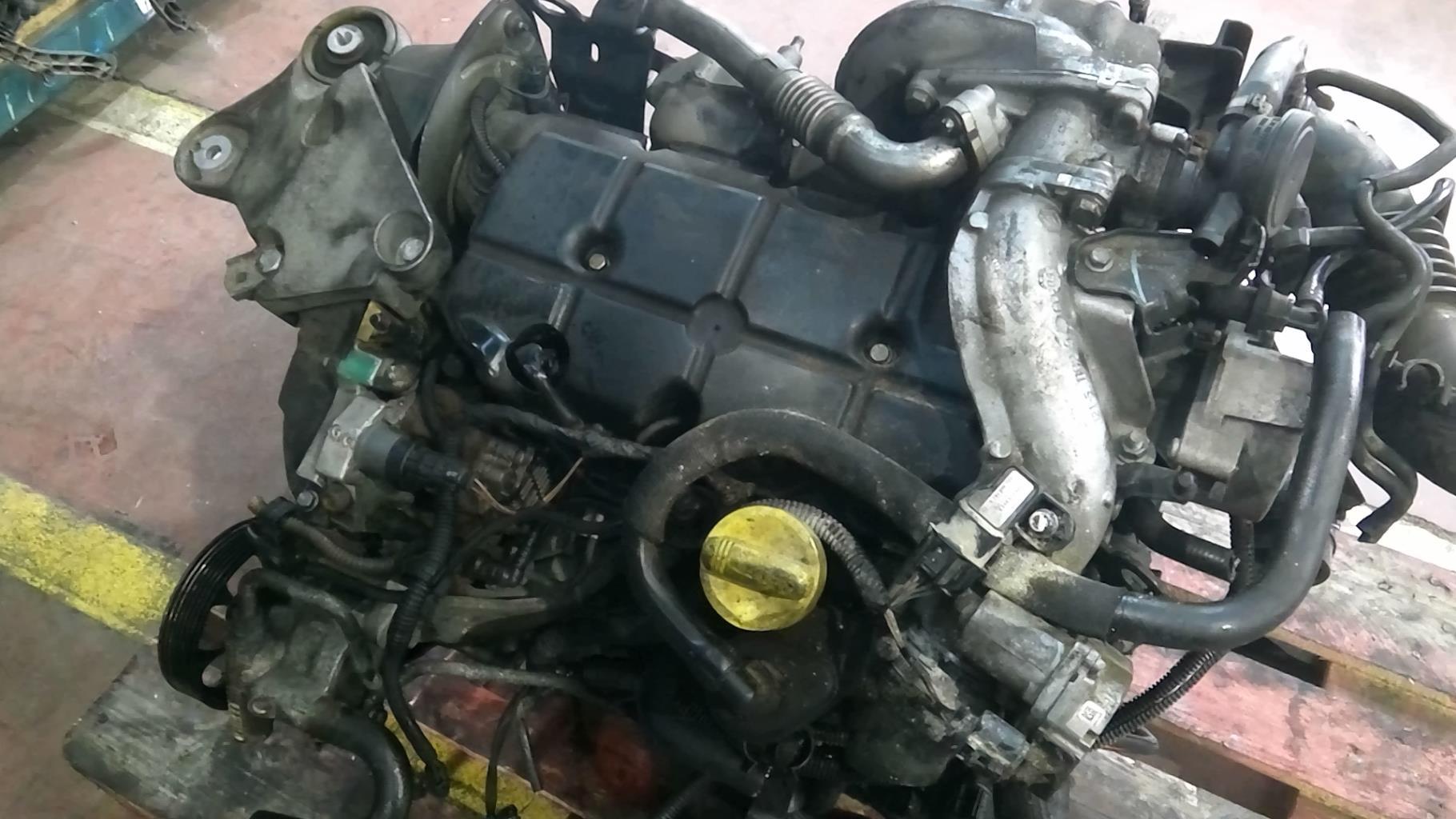 Moteur RENAULT LAGUNA 2 PHASE 2 Diesel - 1