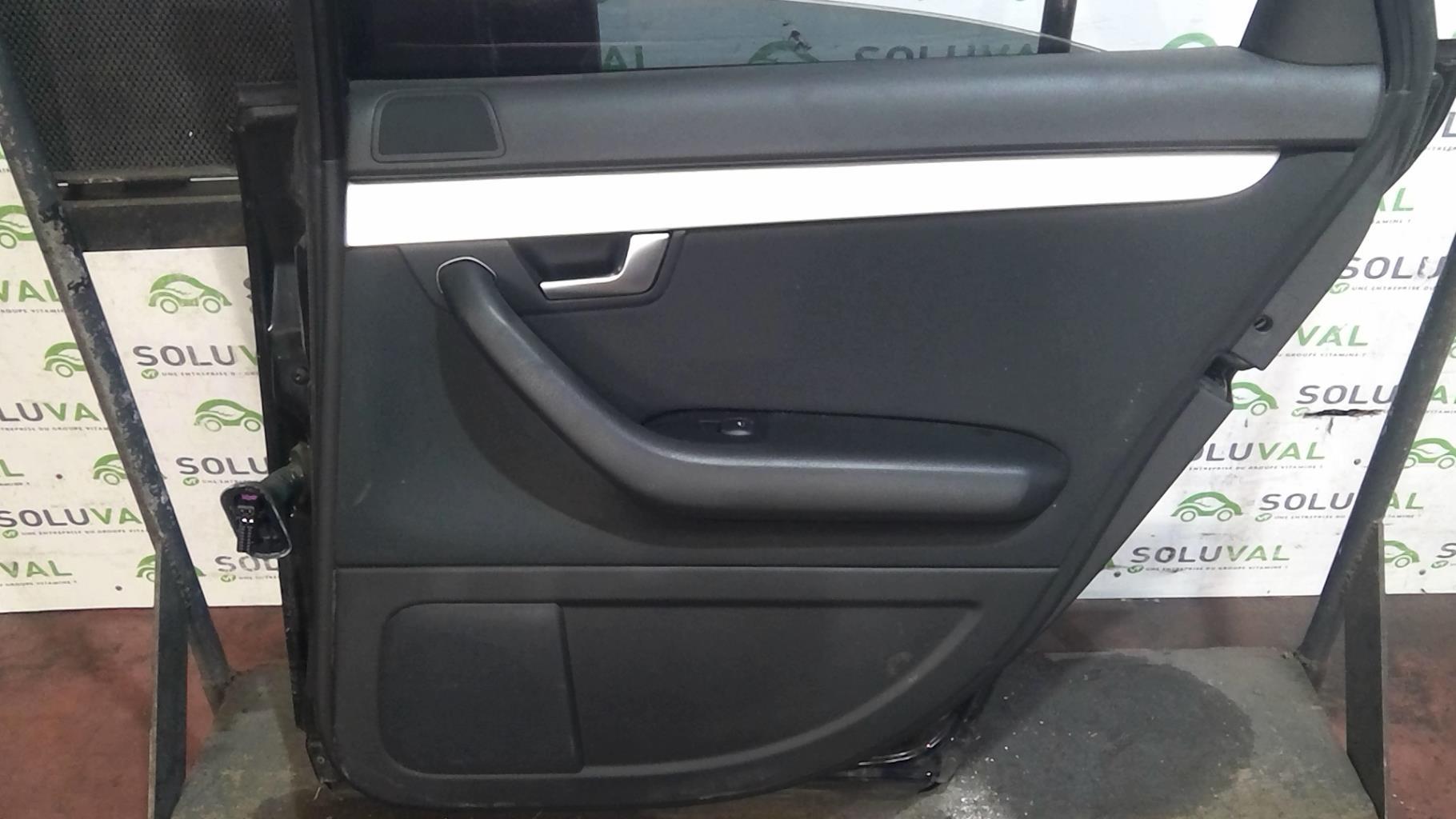 Porte arriere droit AUDI A4 2 PHASE 2 Diesel - 1