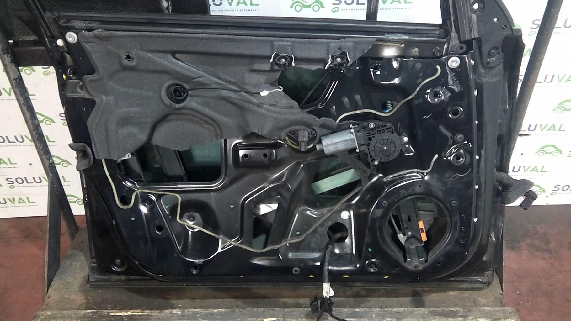 Porte avant gauche AUDI A4 2 PHASE 2 Diesel - 1