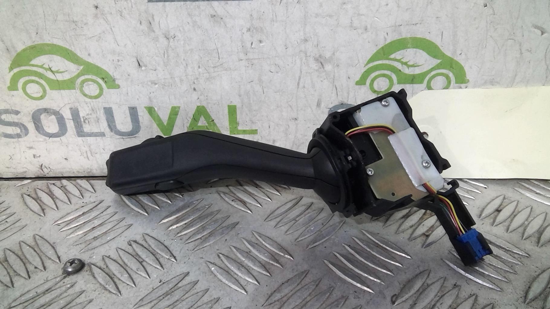 Commodo d'essuie glaces SEAT LEON 2 PHASE 1 Diesel - 1