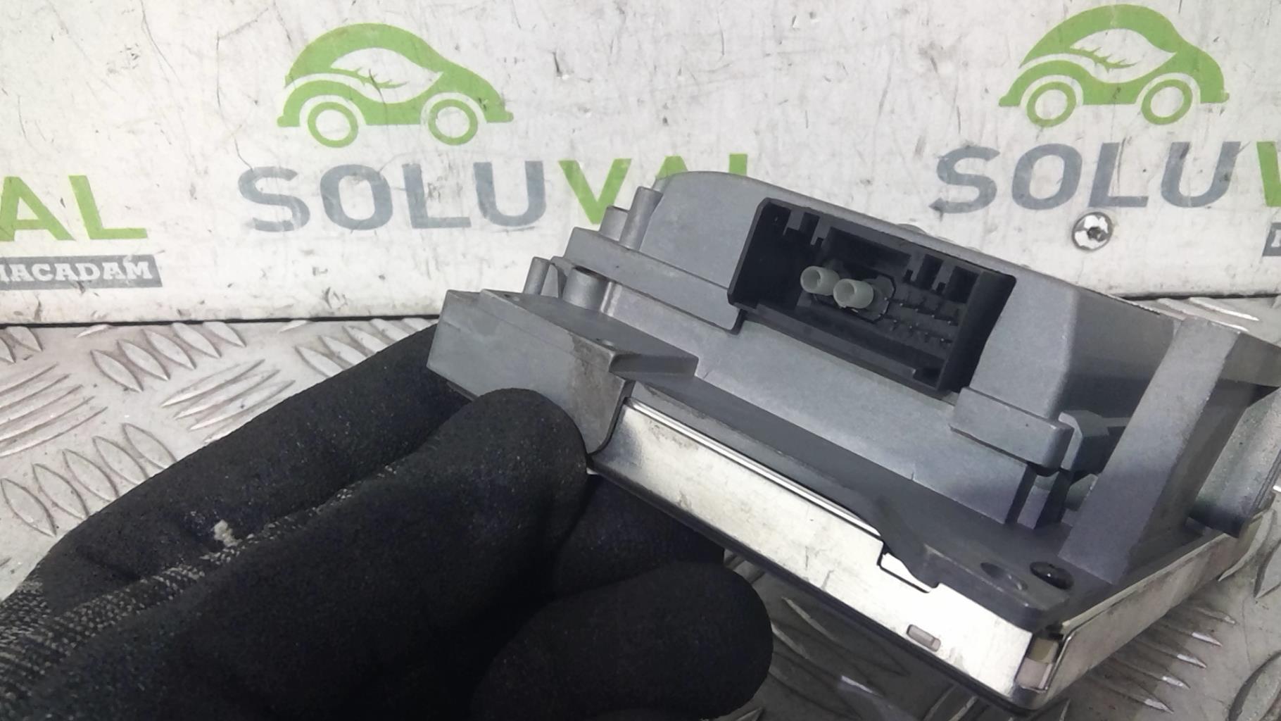 Ecran GPS PEUGEOT 307 PHASE 1 BREAK Diesel - 1