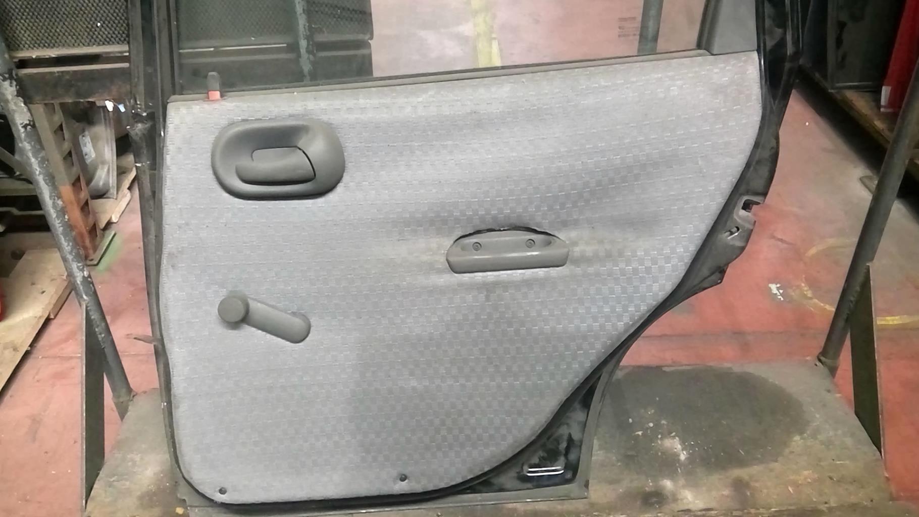 Portiera posteriore destra OPEL CORSA B PHASE 1 Gasolina - 1