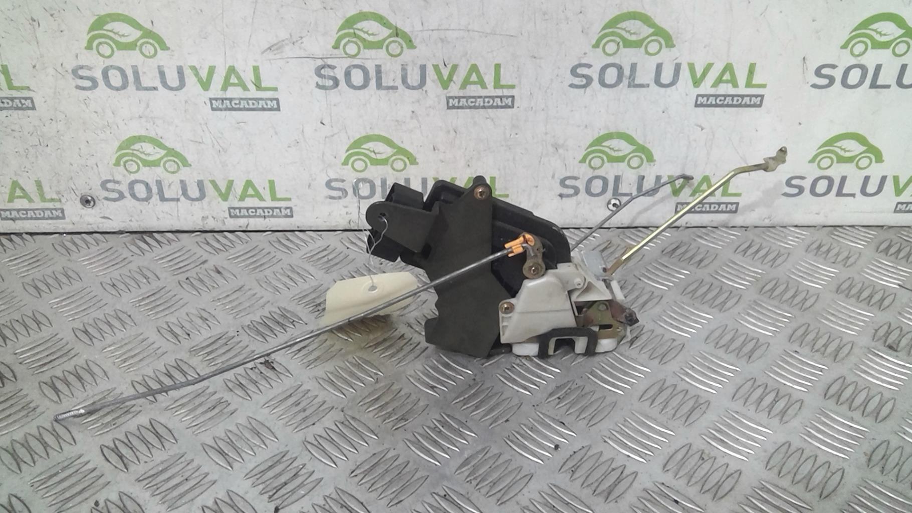 Serrure avant droit OPEL AGILA A  - 1