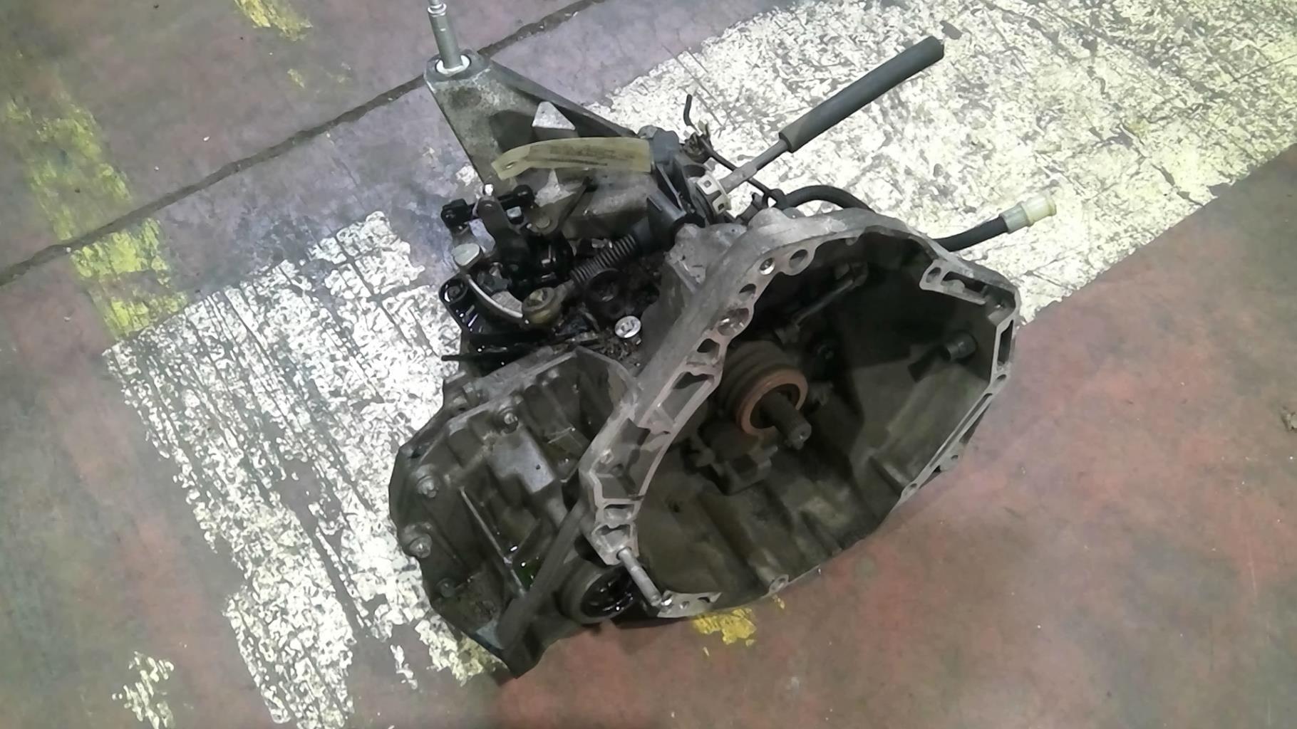 Boite de vitesses RENAULT TWINGO 3 PHASE 1 Essence - 1