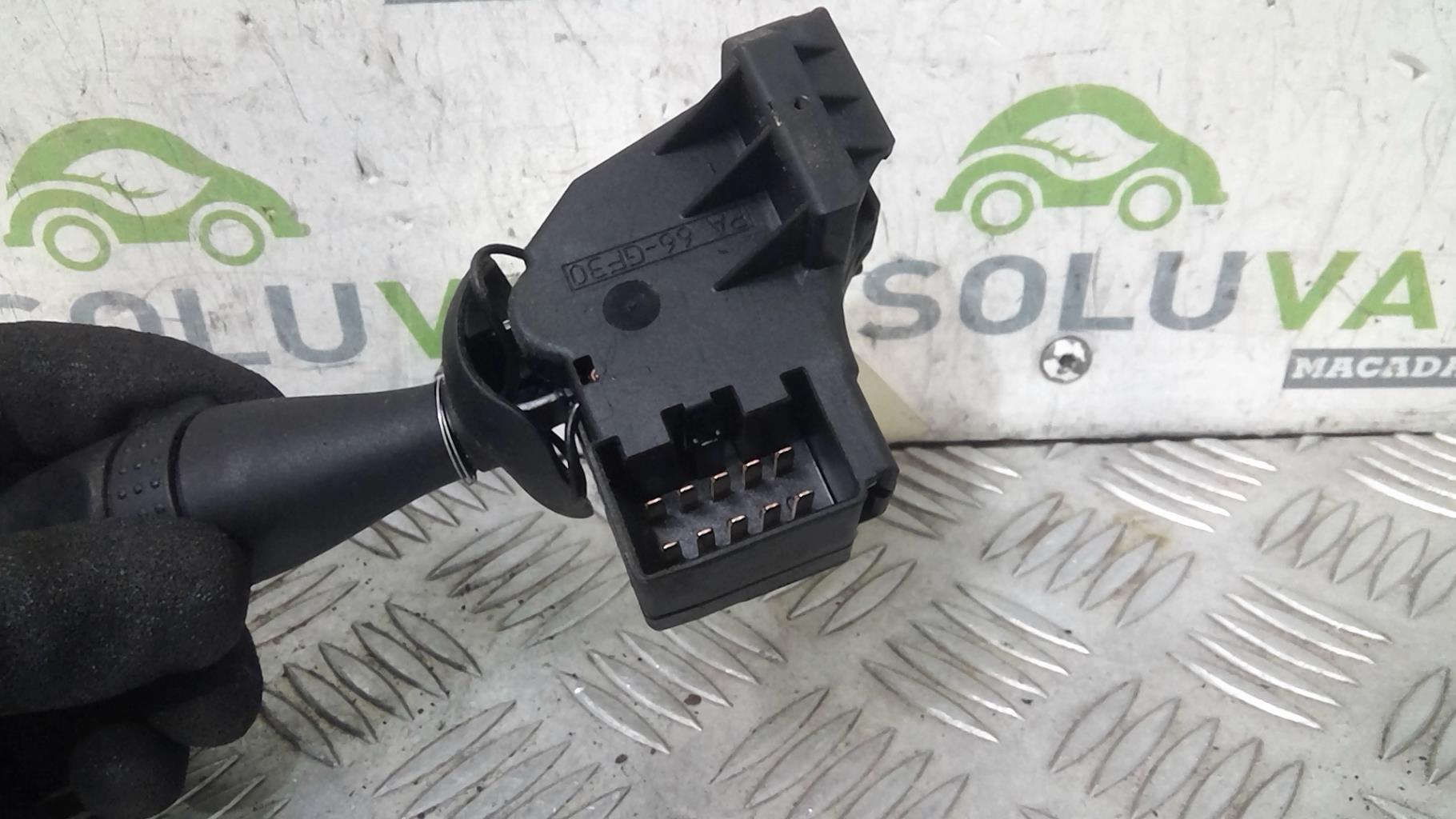 Commodo d'essuie glaces FORD FOCUS 1 Diesel - 1