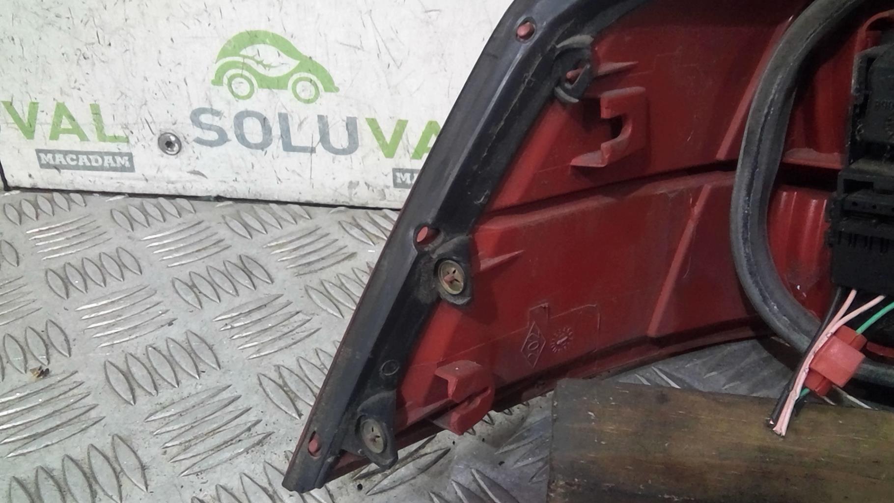 Fanale posteriore principale destro (luci) RENAULT VEL SATIS PHASE 1 Diésel - 1