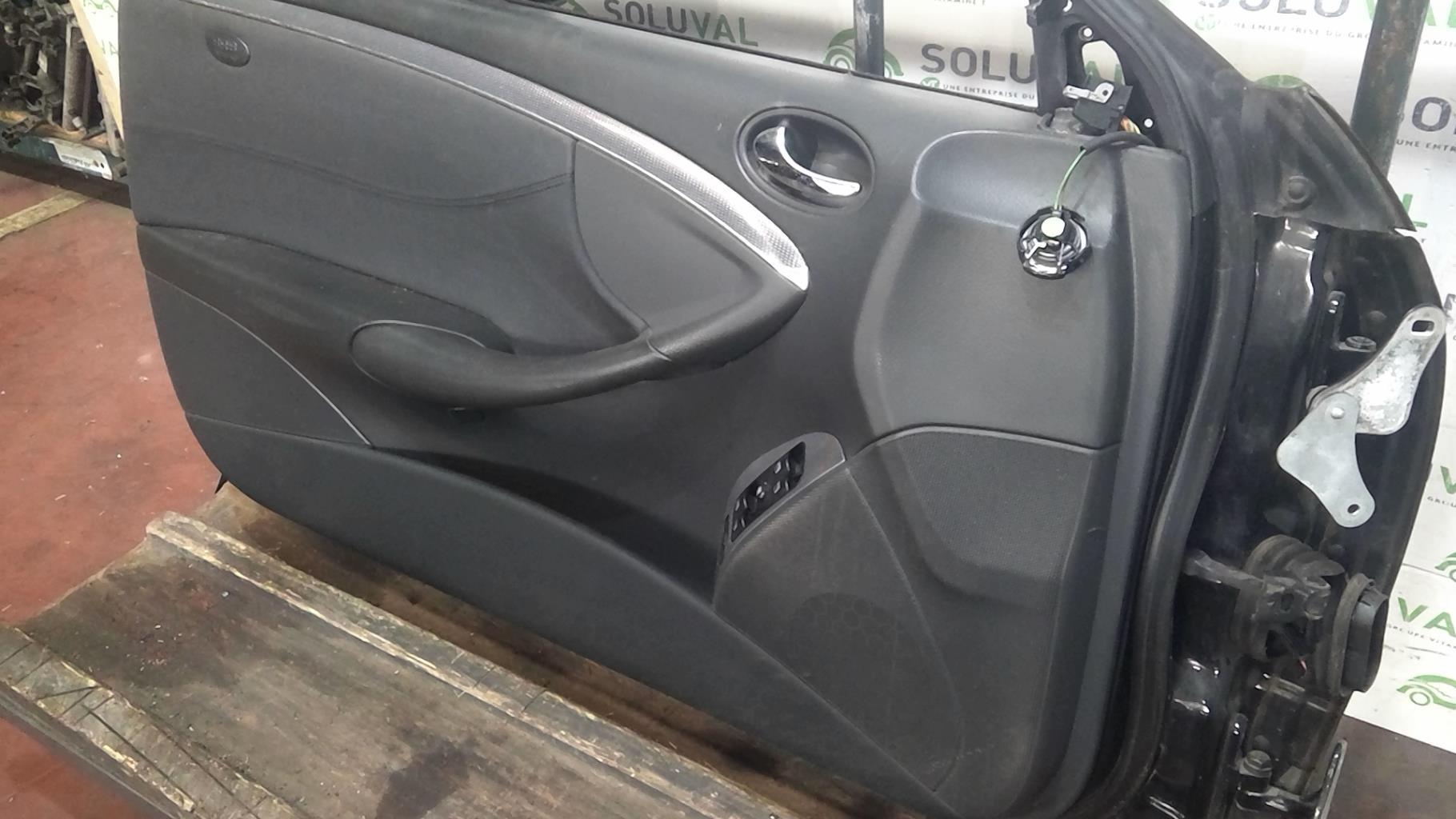 Portiera anteriore sinistra MERCEDES CLASSE CLK 209 COUPE Diésel - 1