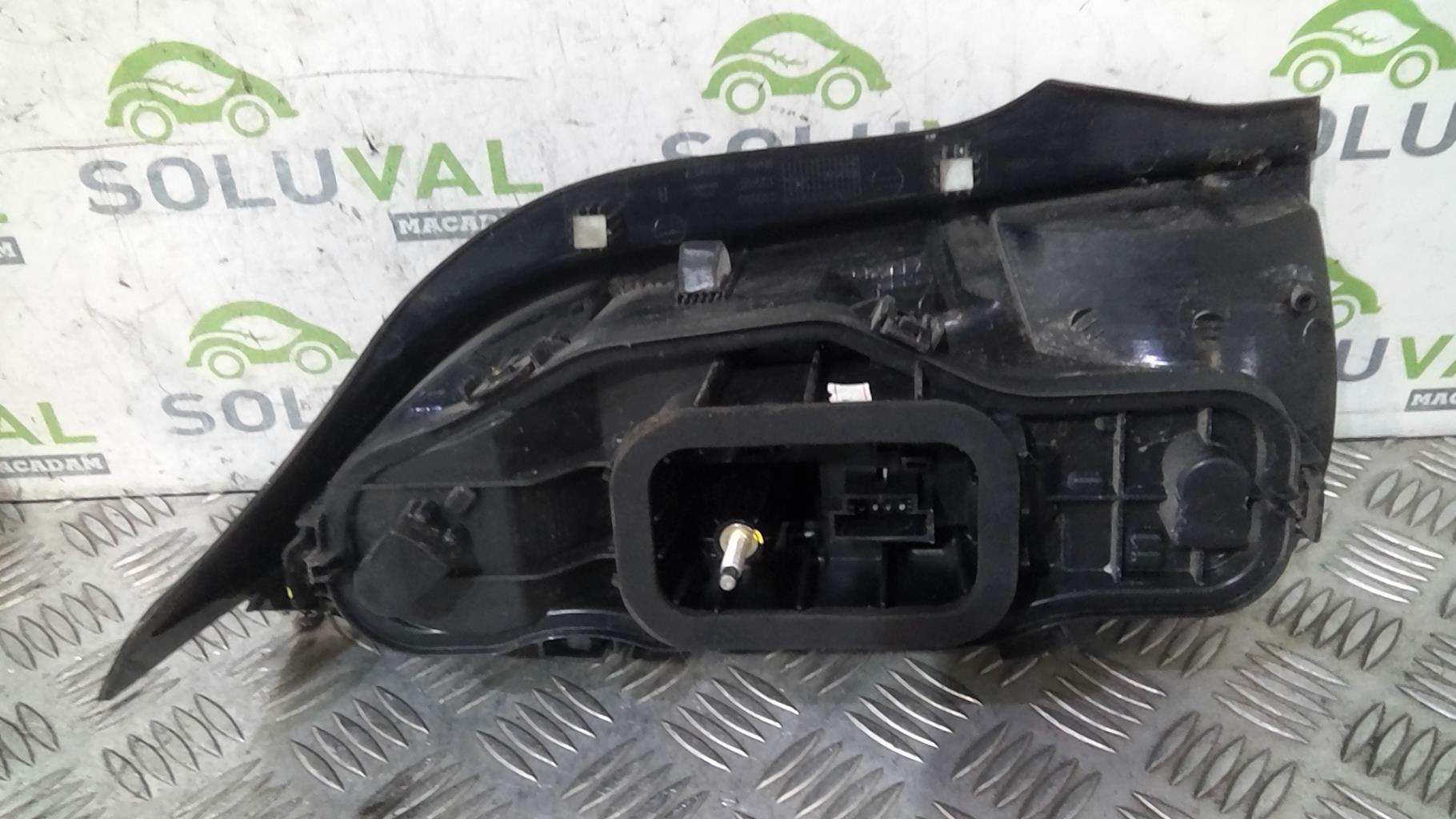 Fanale posteriore principale destro (luci) VOLKSWAGEN UP PHASE 1 Gasolina - 1