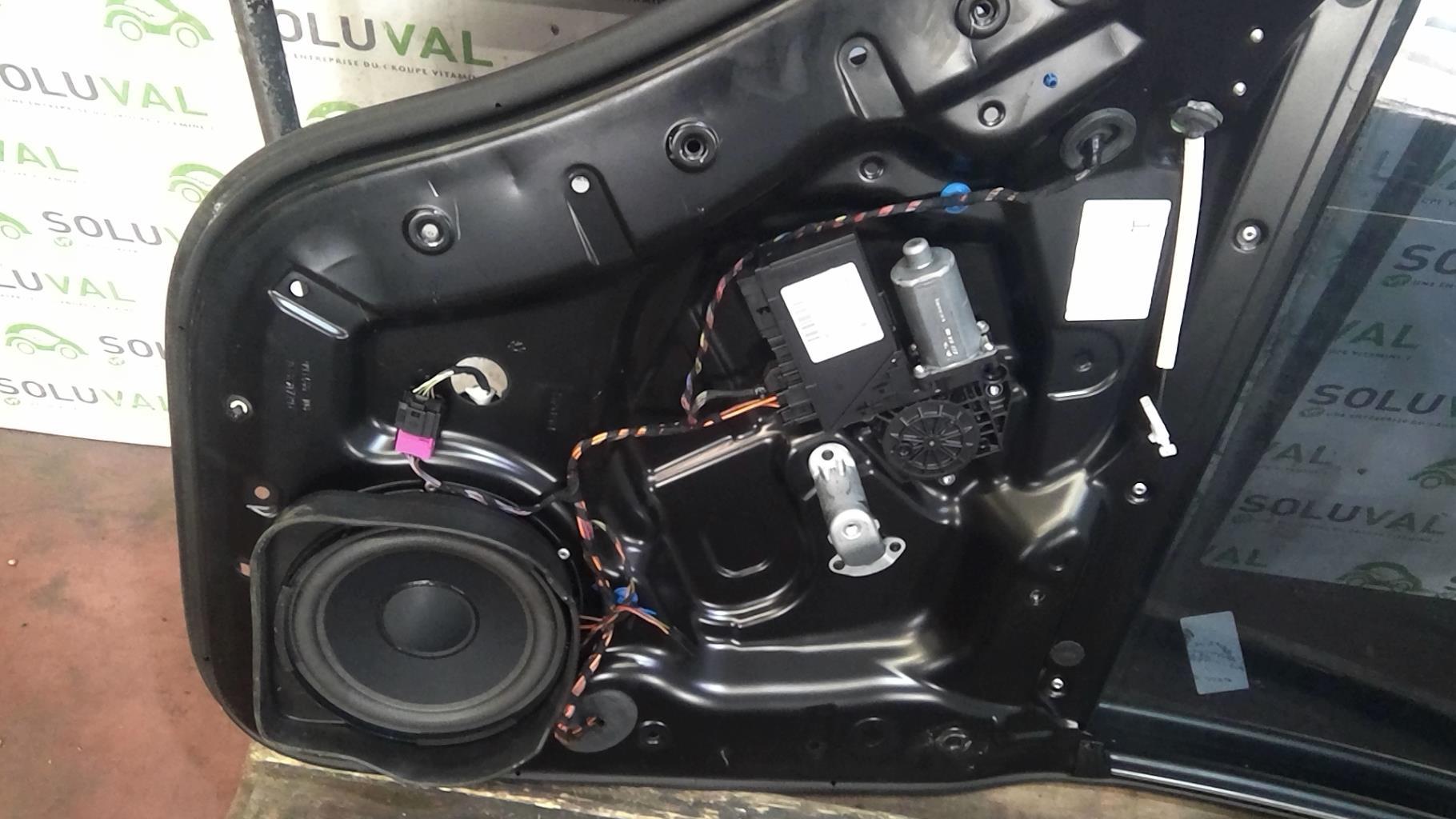 Alzacristalli elettrico posteriore sinistro VOLKSWAGEN TOUAREG 1 PHASE 1 Diésel - 1