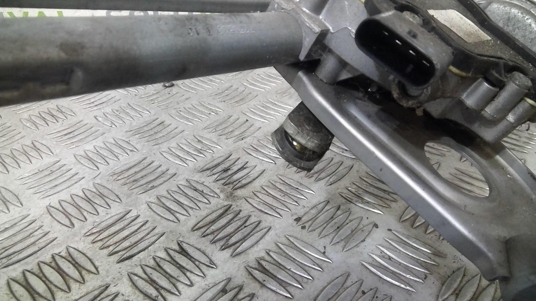 Motore tergicristallo anteriore BMW SERIE 1 F21 PHASE 1 Diésel - 1