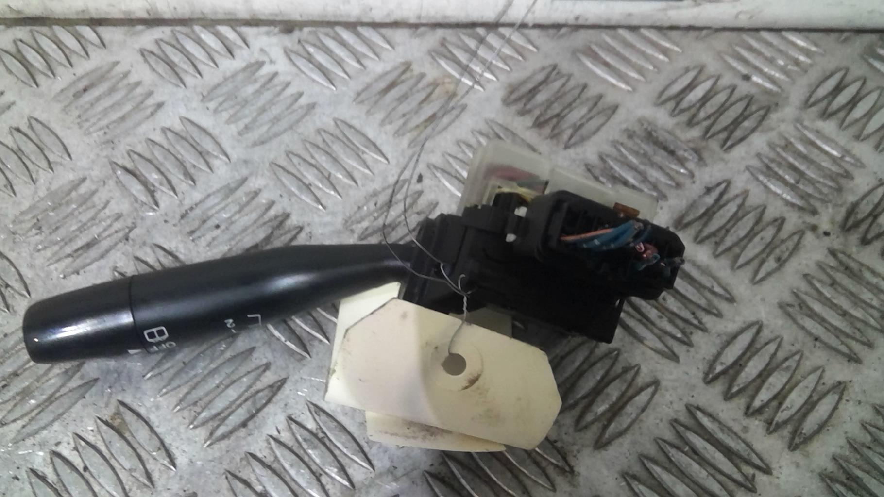 Commodo d'essuie glaces MAZDA 323 6  - 1