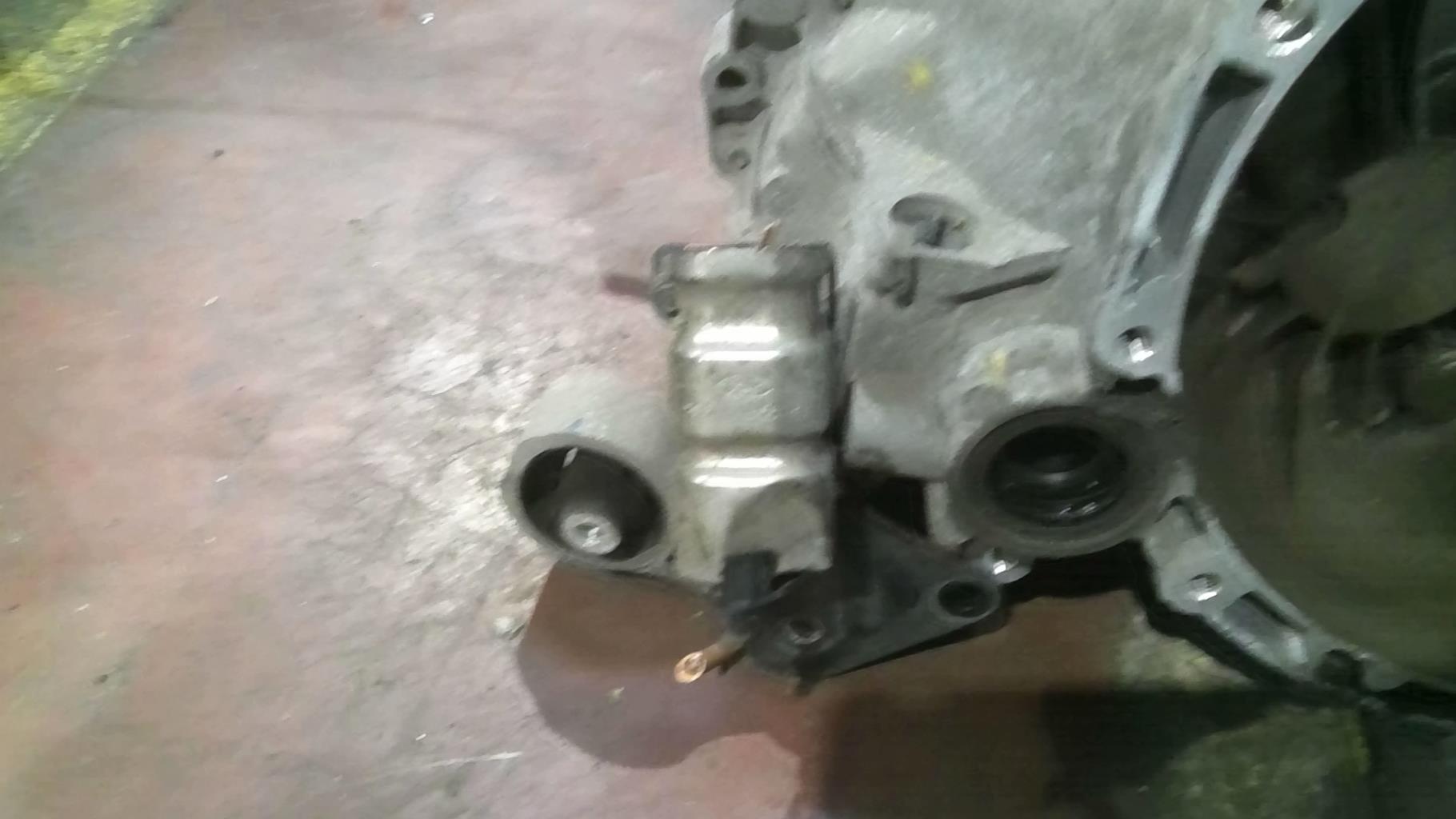 Boite de vitesses FORD FIESTA 6 PHASE 1 Essence - 1