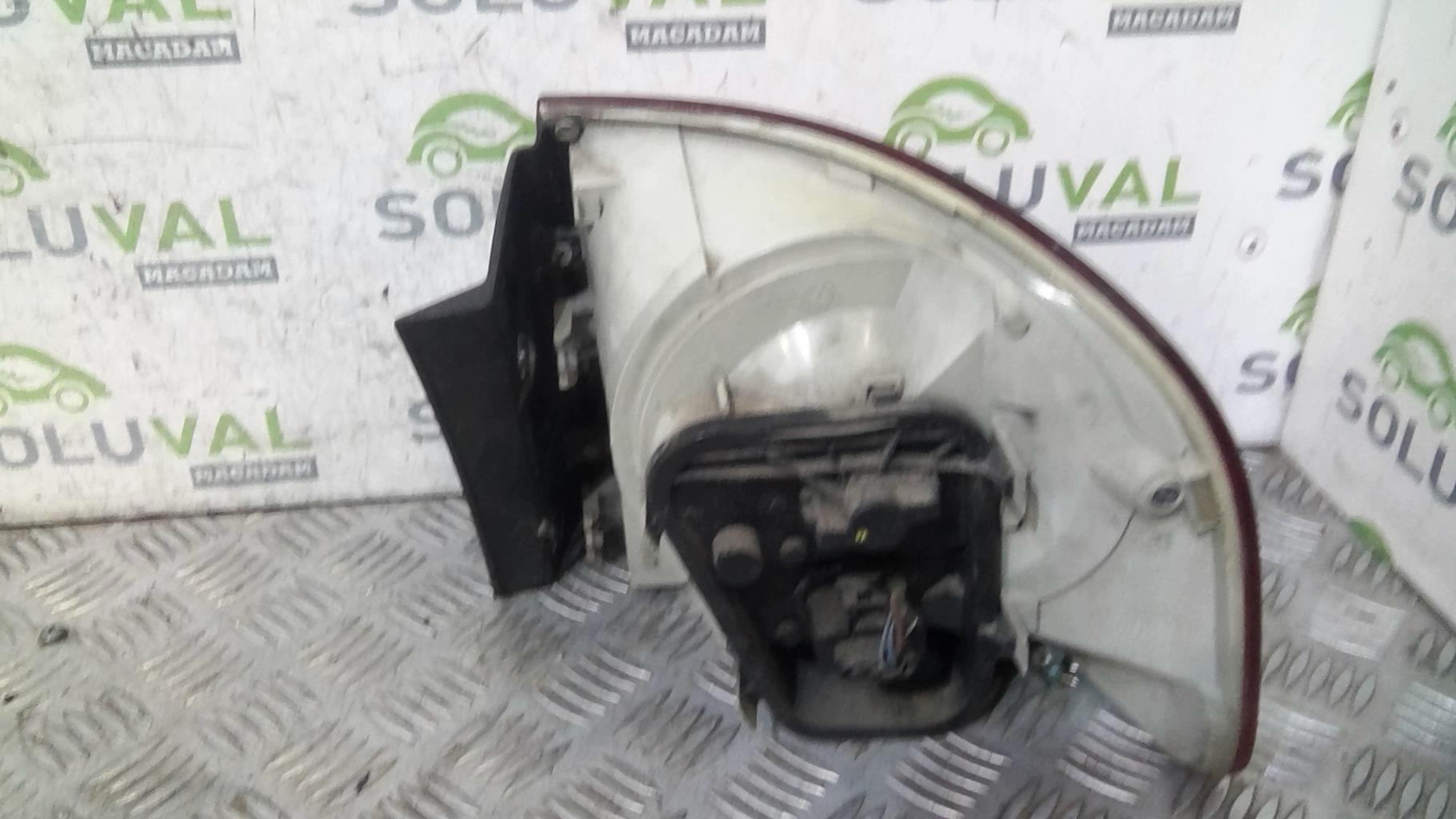 Fanale posteriore principale sinistro (luci) VOLKSWAGEN TOUAREG 1 PHASE 1 Diésel - 1