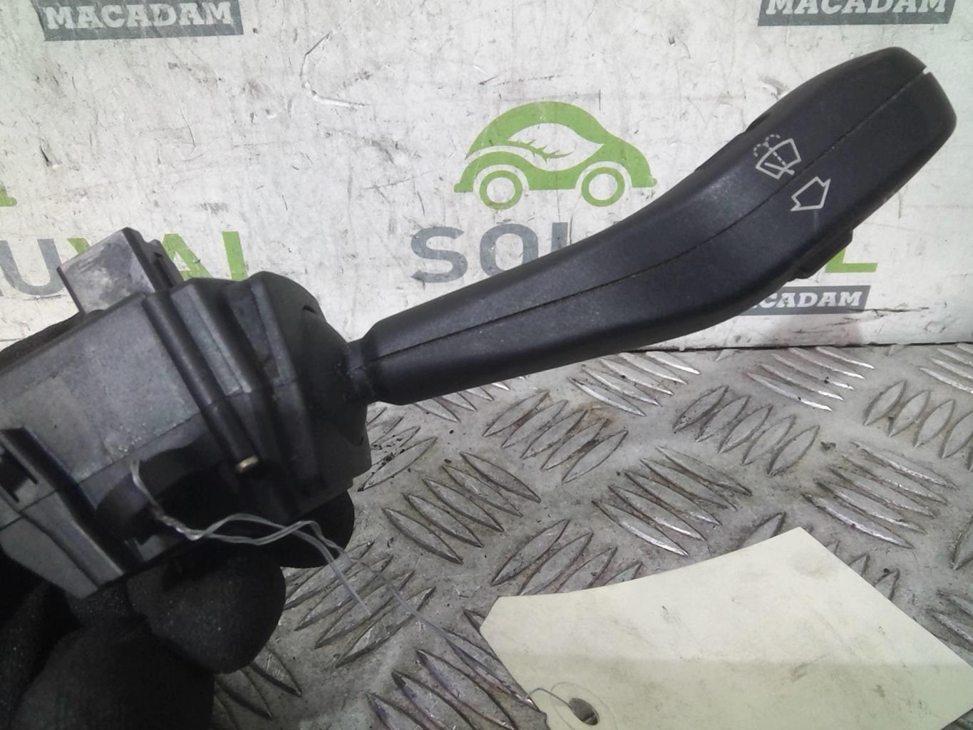 Commodo d'essuie glaces BMW SERIE 3 E46 TOURING PHASE 2 BREAK Diesel - 1