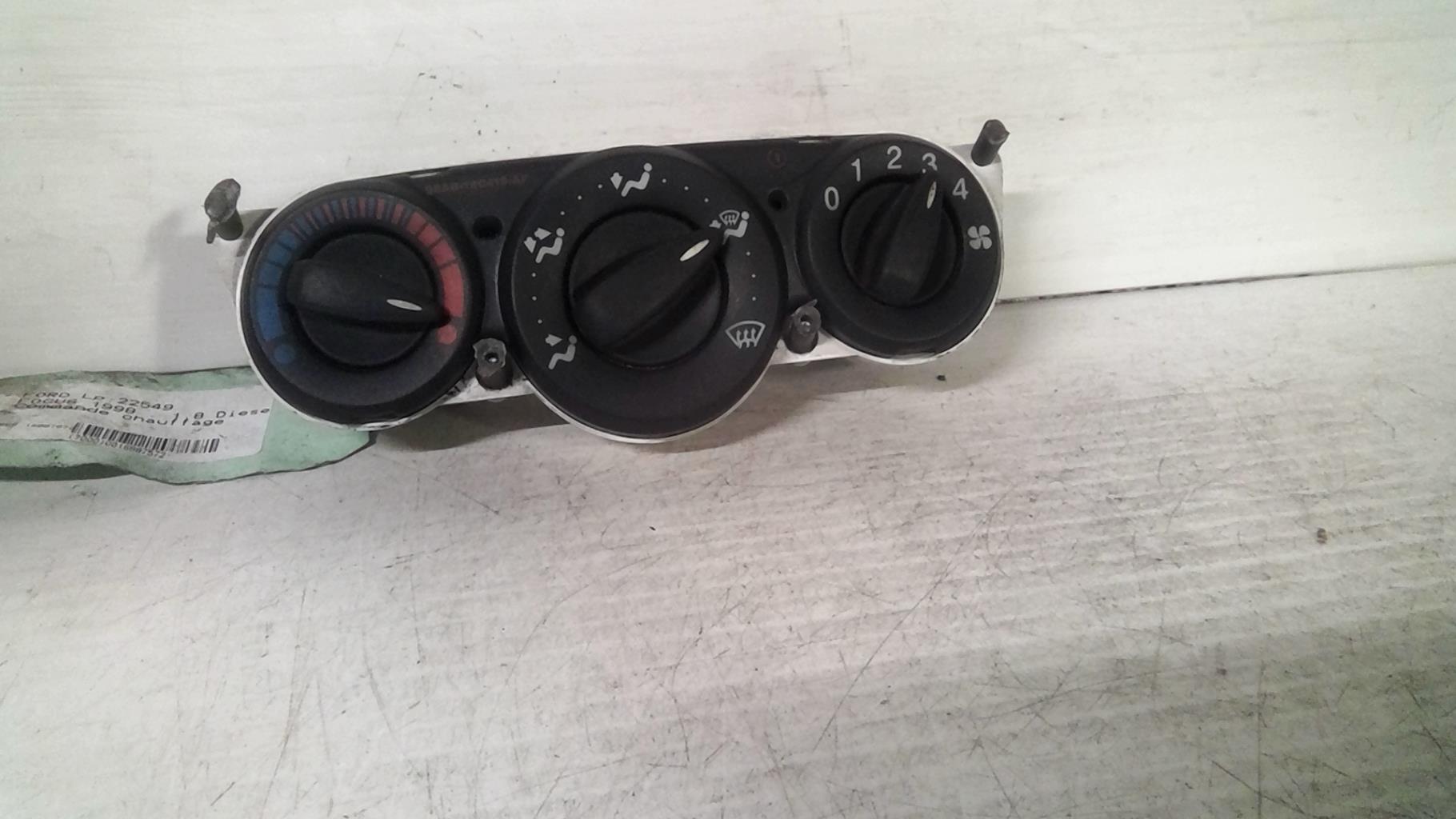 Commande chauffage FORD FOCUS 1 Diesel - 1