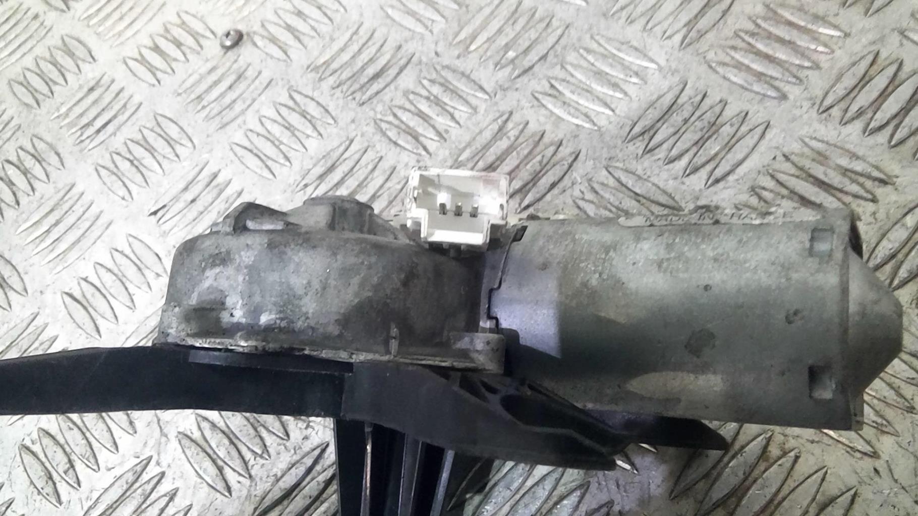 Motore tergicristallo posteriore RENAULT CLIO 3 PHASE 1 Diésel - 1