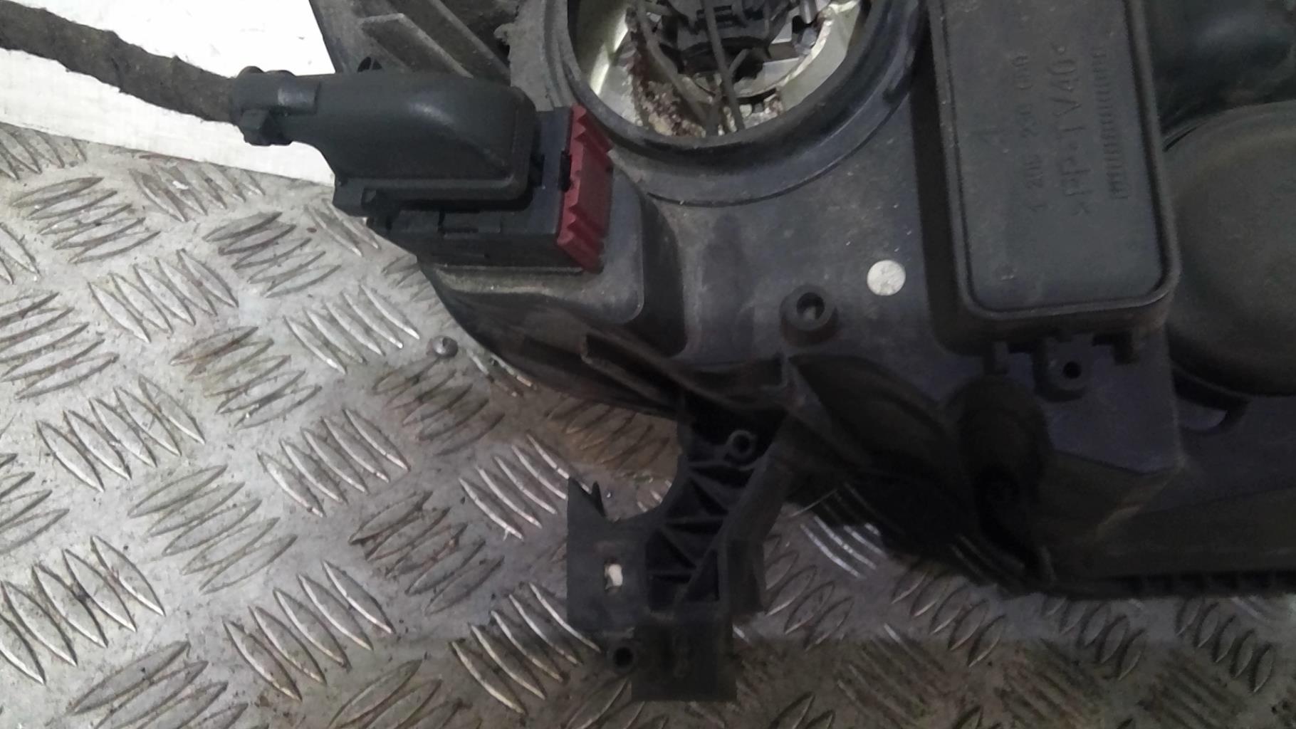 Gruppo ottico anteriore principale sinistro (luci)(faro) OPEL ZAFIRA B PHASE 1  - 1