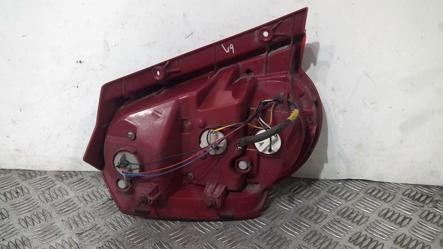 Fanale posteriore principale destro (luci) CHEVROLET AVEO 1 Gasolina - 1