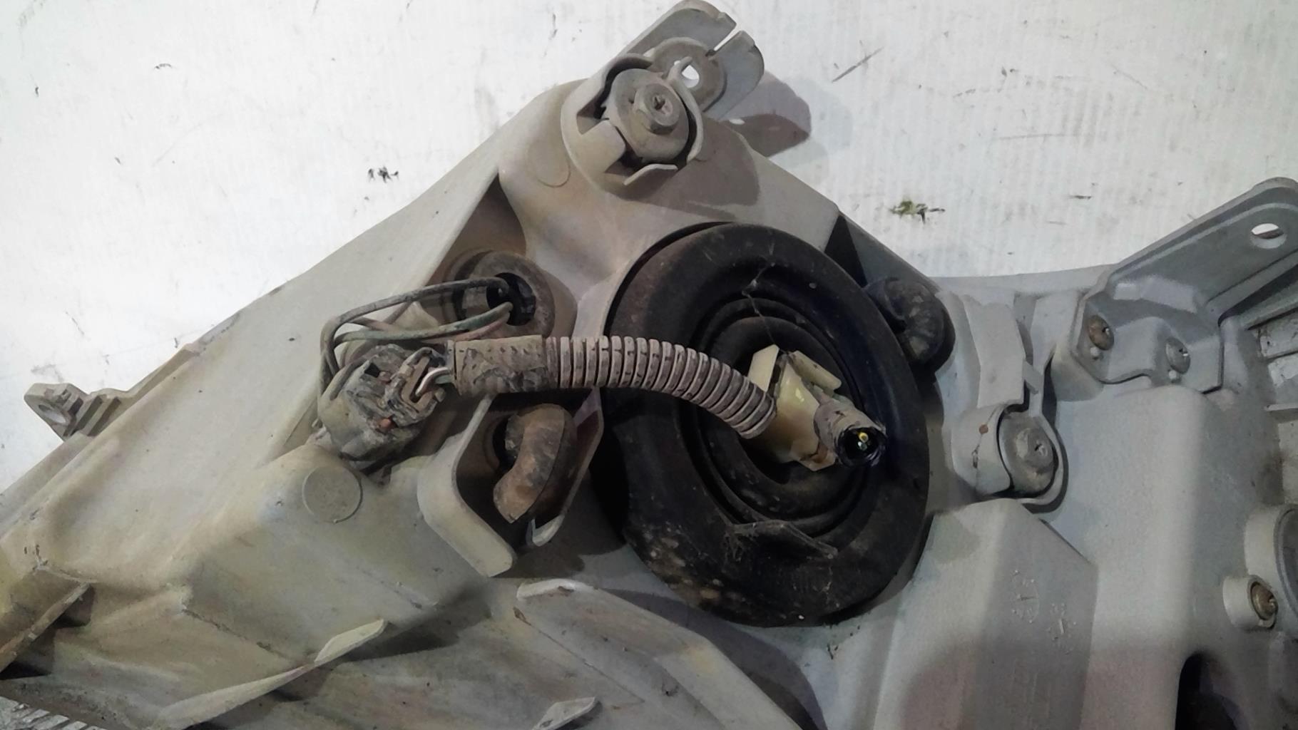 Gruppo ottico anteriore principale destro (luci)(faro) CHEVROLET AVEO 1 Gasolina - 1