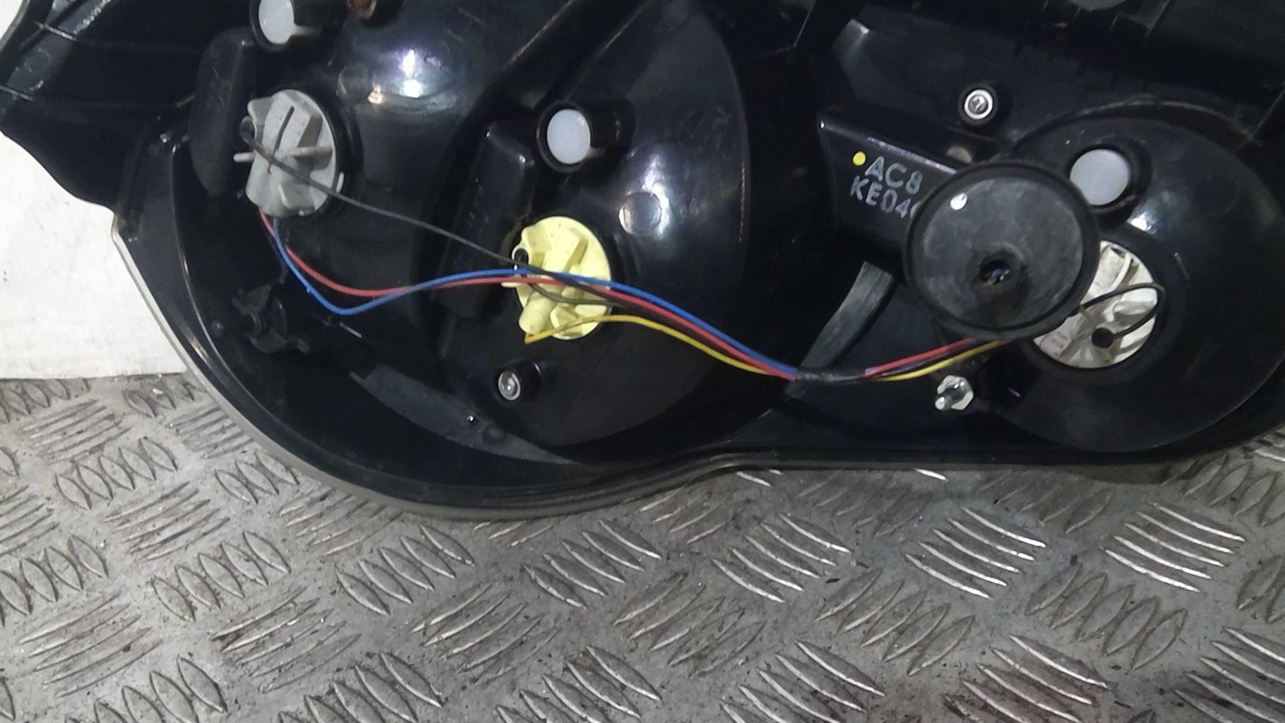 Fanale posteriore principale destro (luci) CHEVROLET SPARK PHASE 1 Gasolina - 1