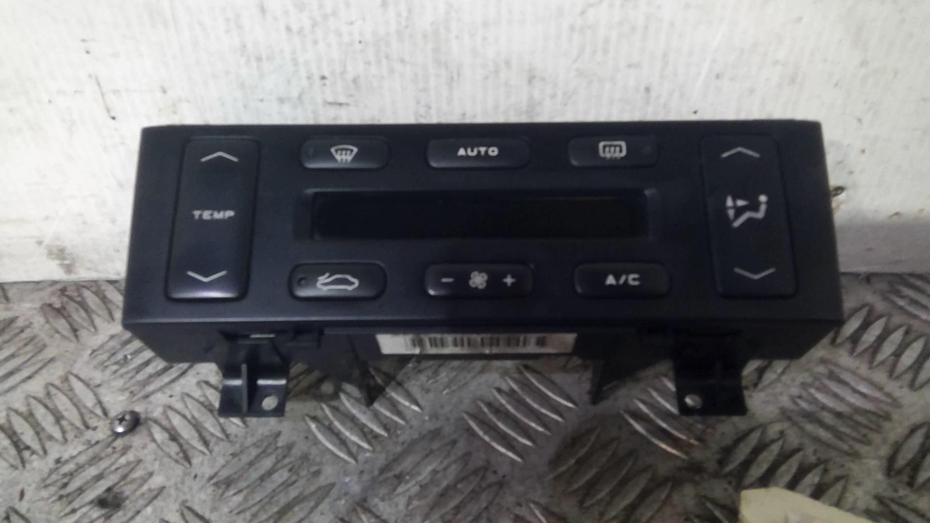 Commande chauffage PEUGEOT 406 PHASE 2  - 1