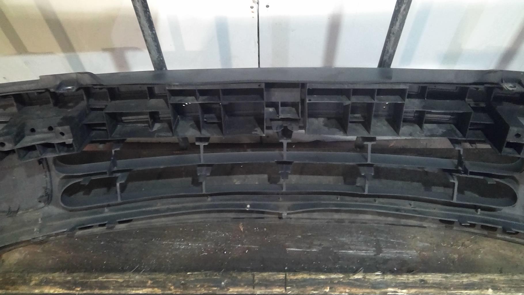 Paraurti anteriore RENAULT CLIO 2 PHASE 1  - 1