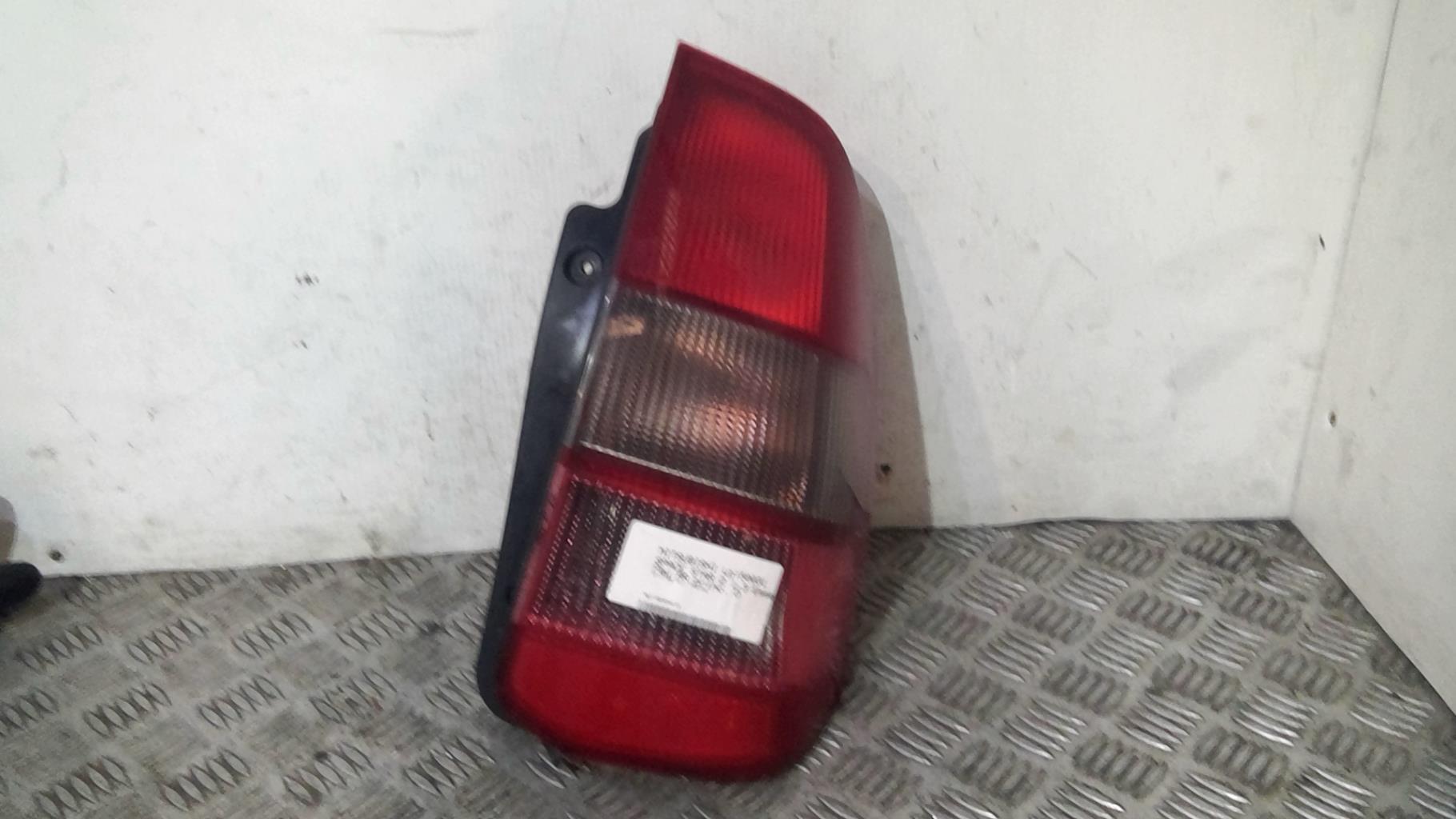 Fanale posteriore principale destro (luci) MITSUBISHI SPACE STAR 2 Gasolina - 1