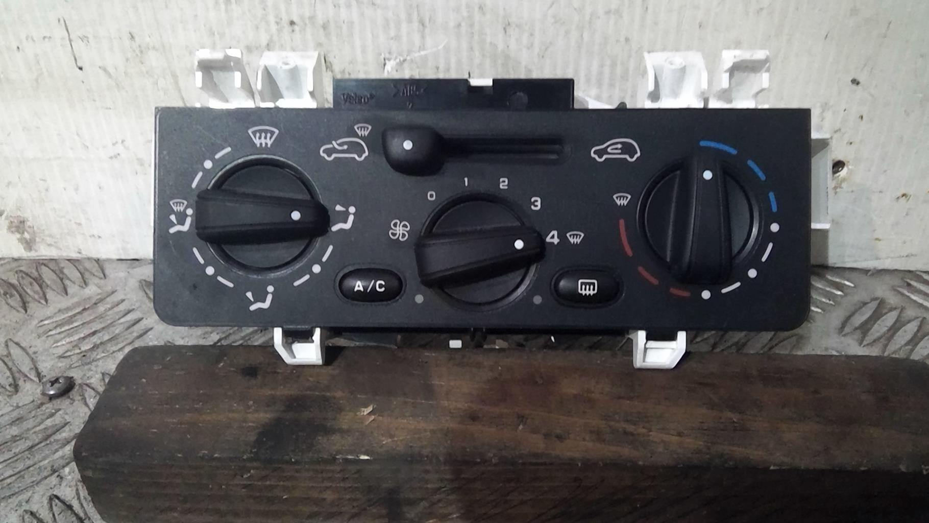 Commande chauffage CITROEN C3 1 PHASE 2 Essence - 1