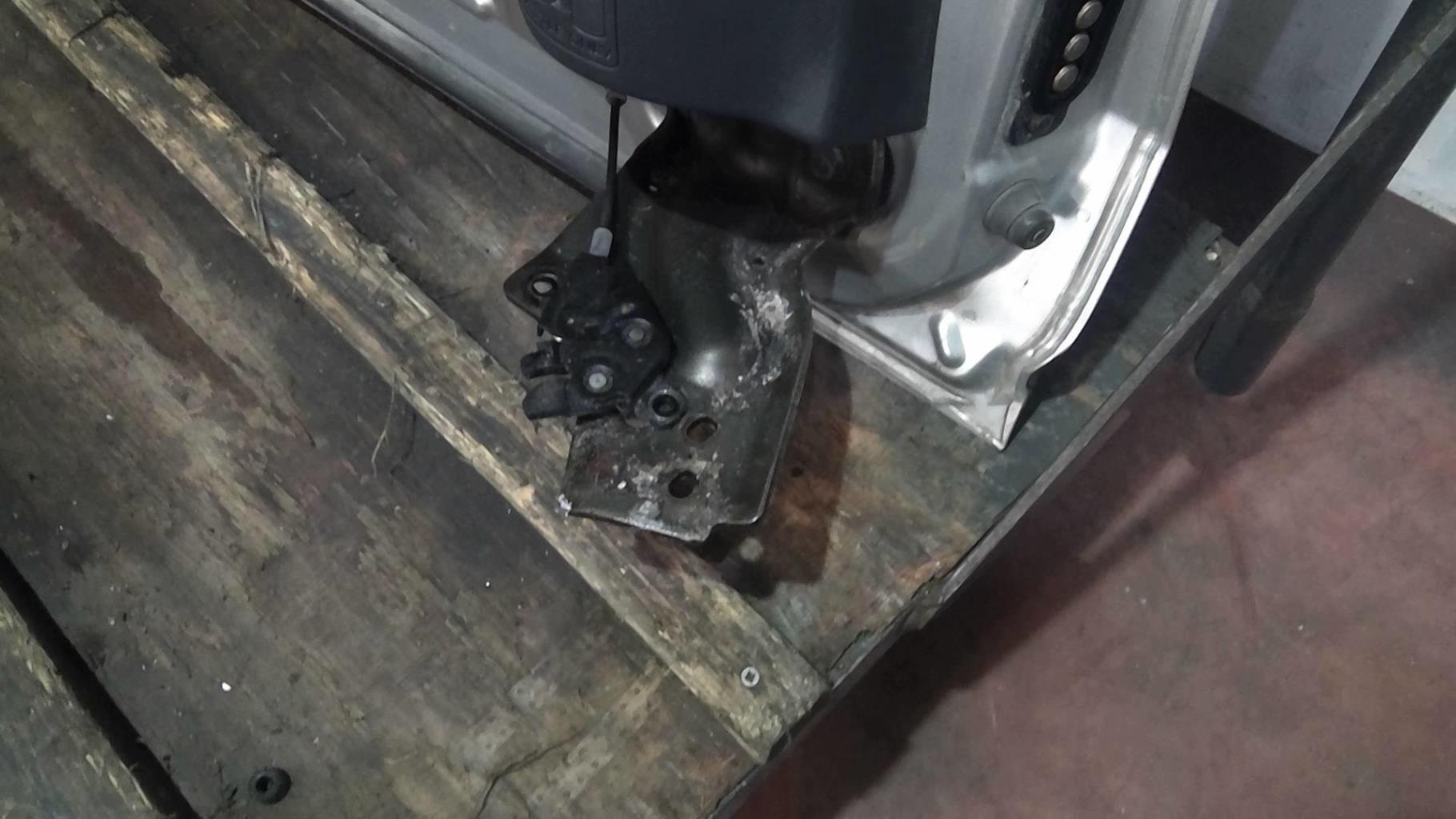 Porte arriere gauche MAZDA MPV 2 Diesel - 1