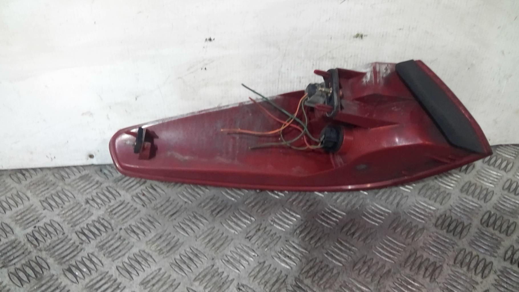 Fanale posteriore principale destro (luci) PEUGEOT 607 PHASE 1 Gasolina - 1