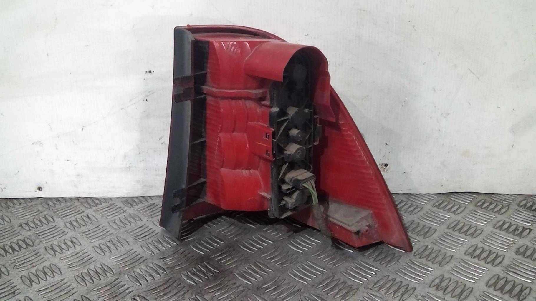 Fanale posteriore principale sinistro (luci) MERCEDES CLASSE M 163 PHASE 2 Diésel - 1