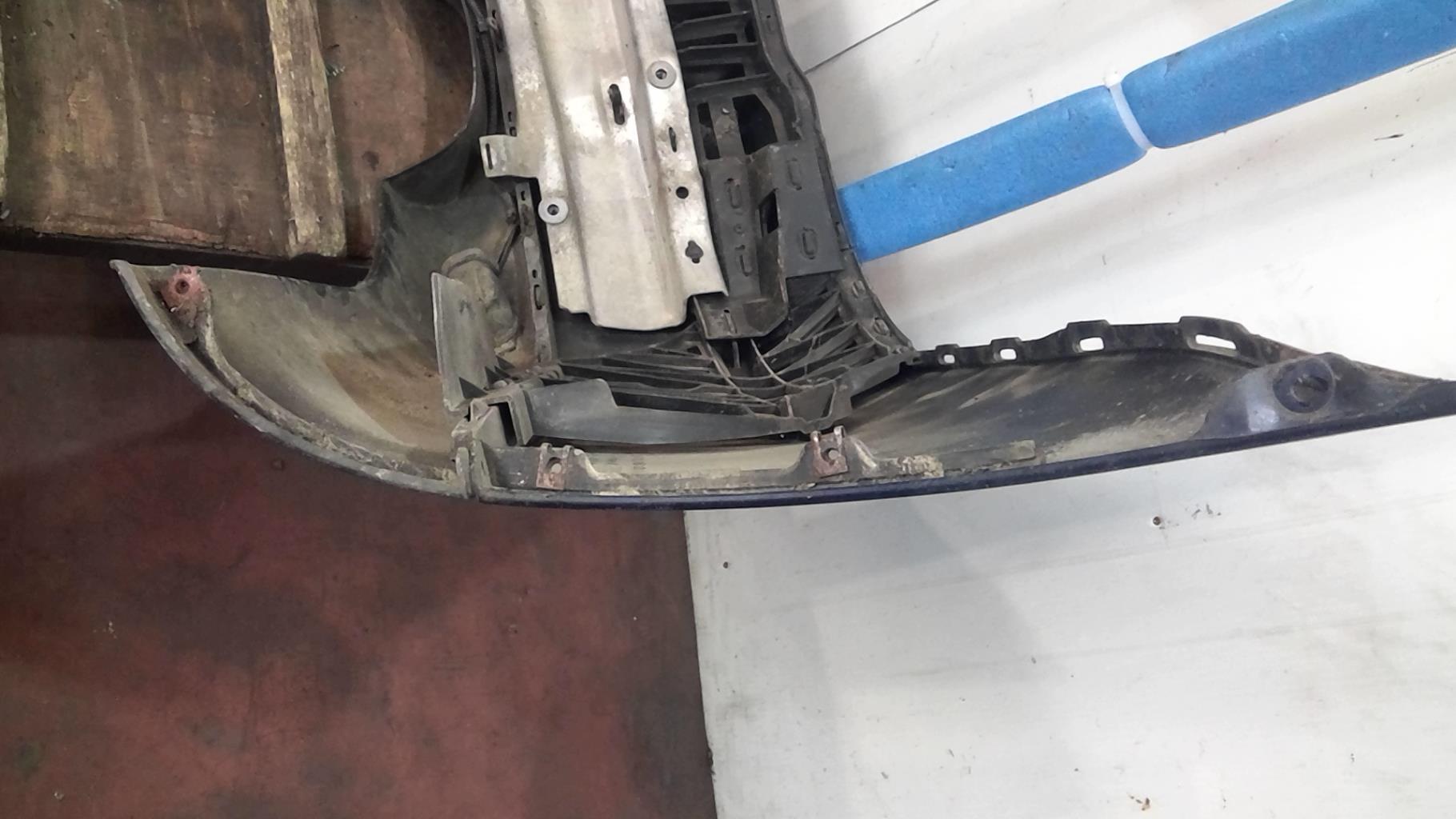 Pare choc arriere AUDI A4 1 PHASE 2 Diesel - 1