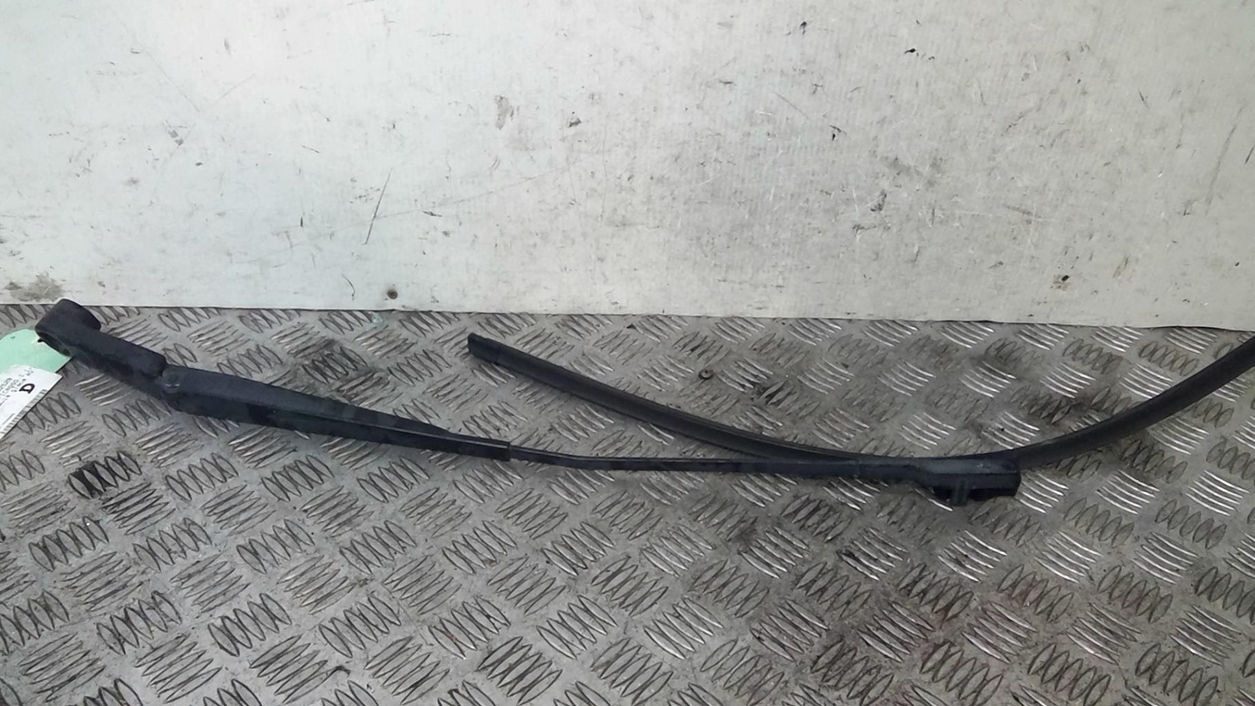 Braccio tergicristallo anteriore destro CITROEN C4 GRAND PICASSO 1 Diésel - 1