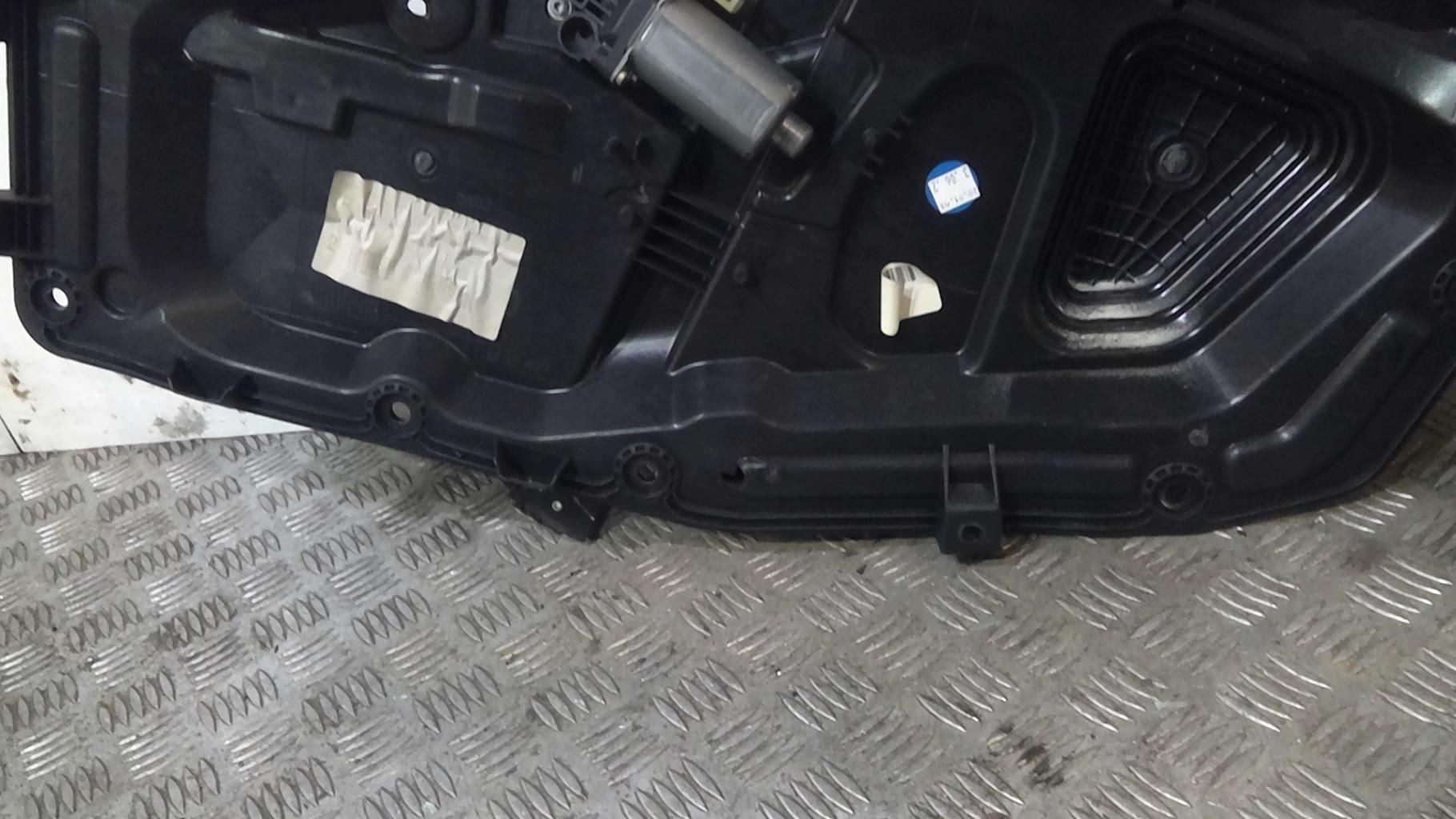 Leve vitre electrique avant droit FORD FUSION PHASE 1 Diesel - 1