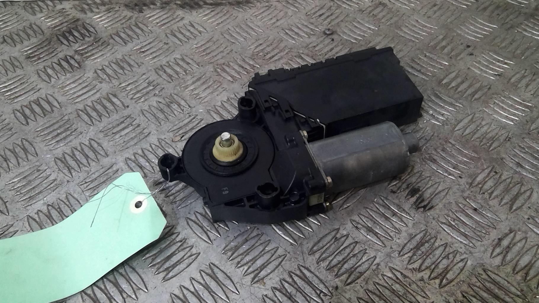 Motore alzacristalli posteriore destro PORSCHE CAYENNE 1 PHASE 1 Gasolina - 1