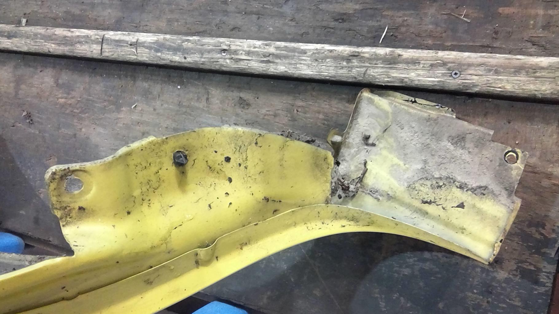 Parafango anteriore sinistro RENAULT KANGOO 1 PHASE 2  - 1