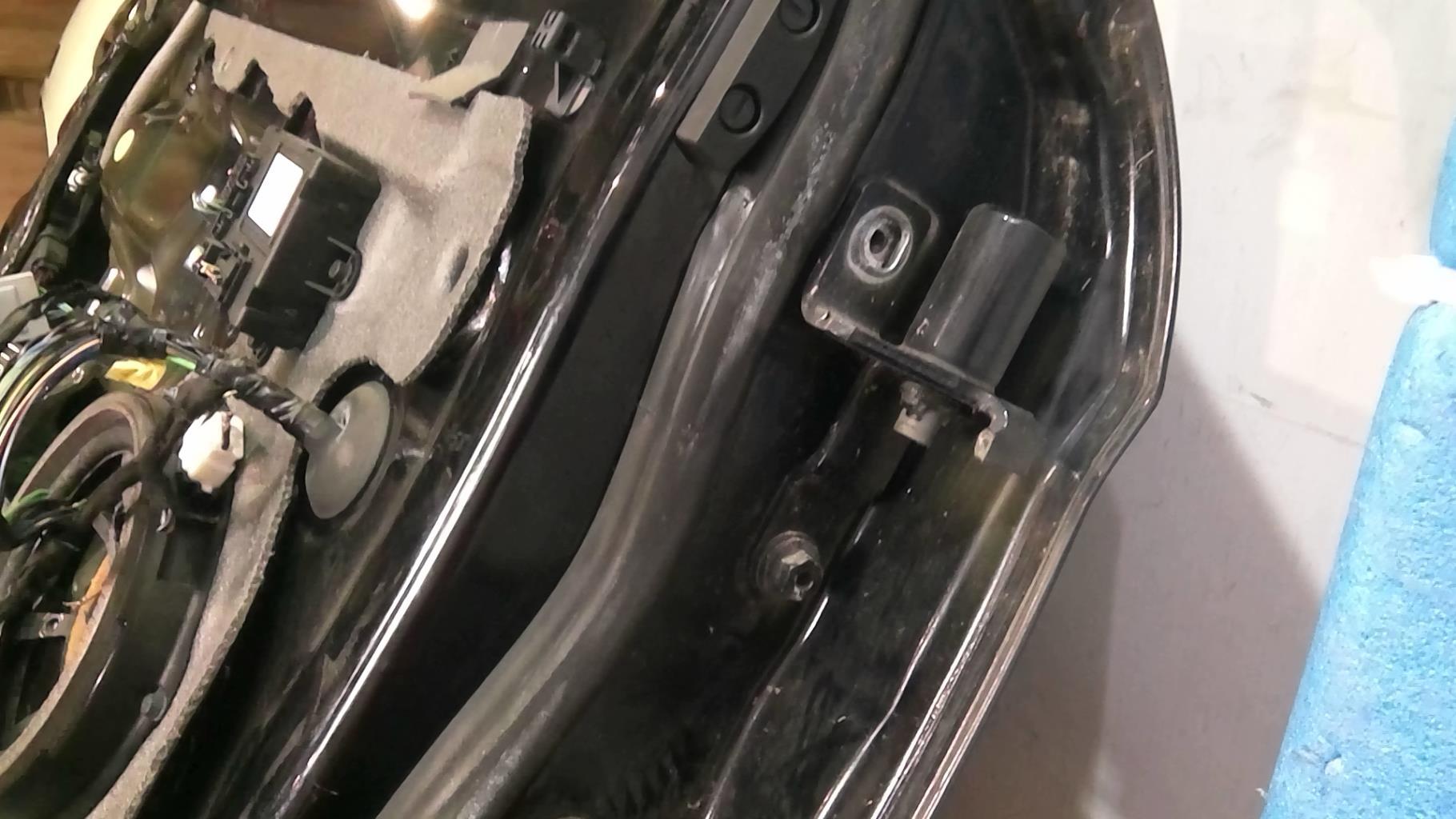 Portiera anteriore sinistra FORD MONDEO 3 PHASE 1 Diésel - 1